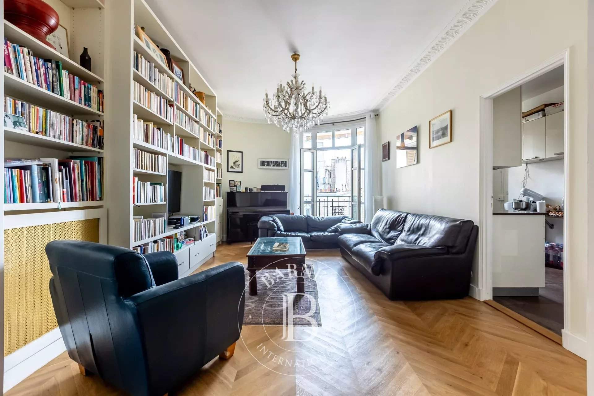 Paris  - Apartment 4 Bedrooms - picture 11
