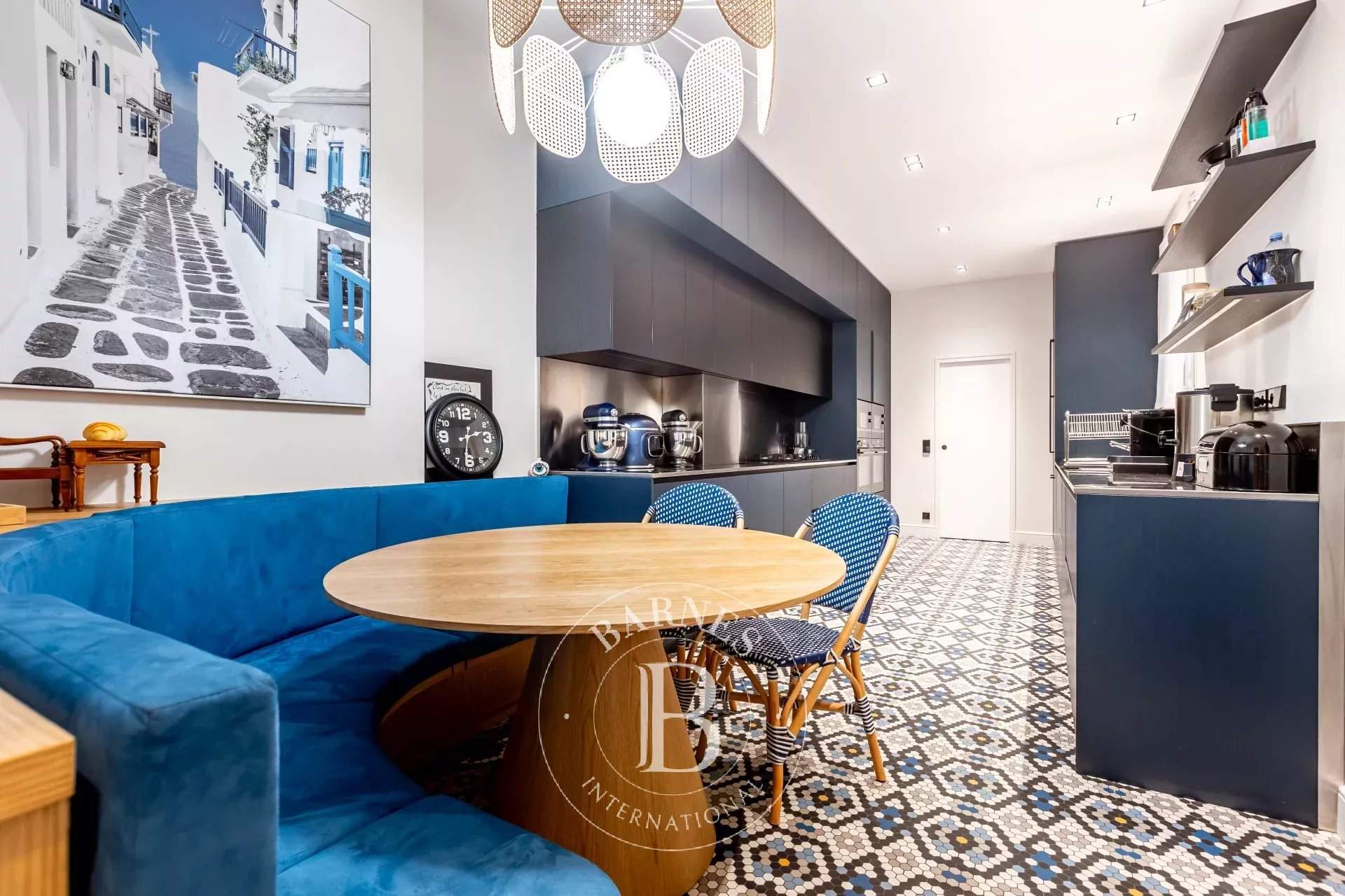 Paris  - Appartement 6 Pièces 3 Chambres - picture 9