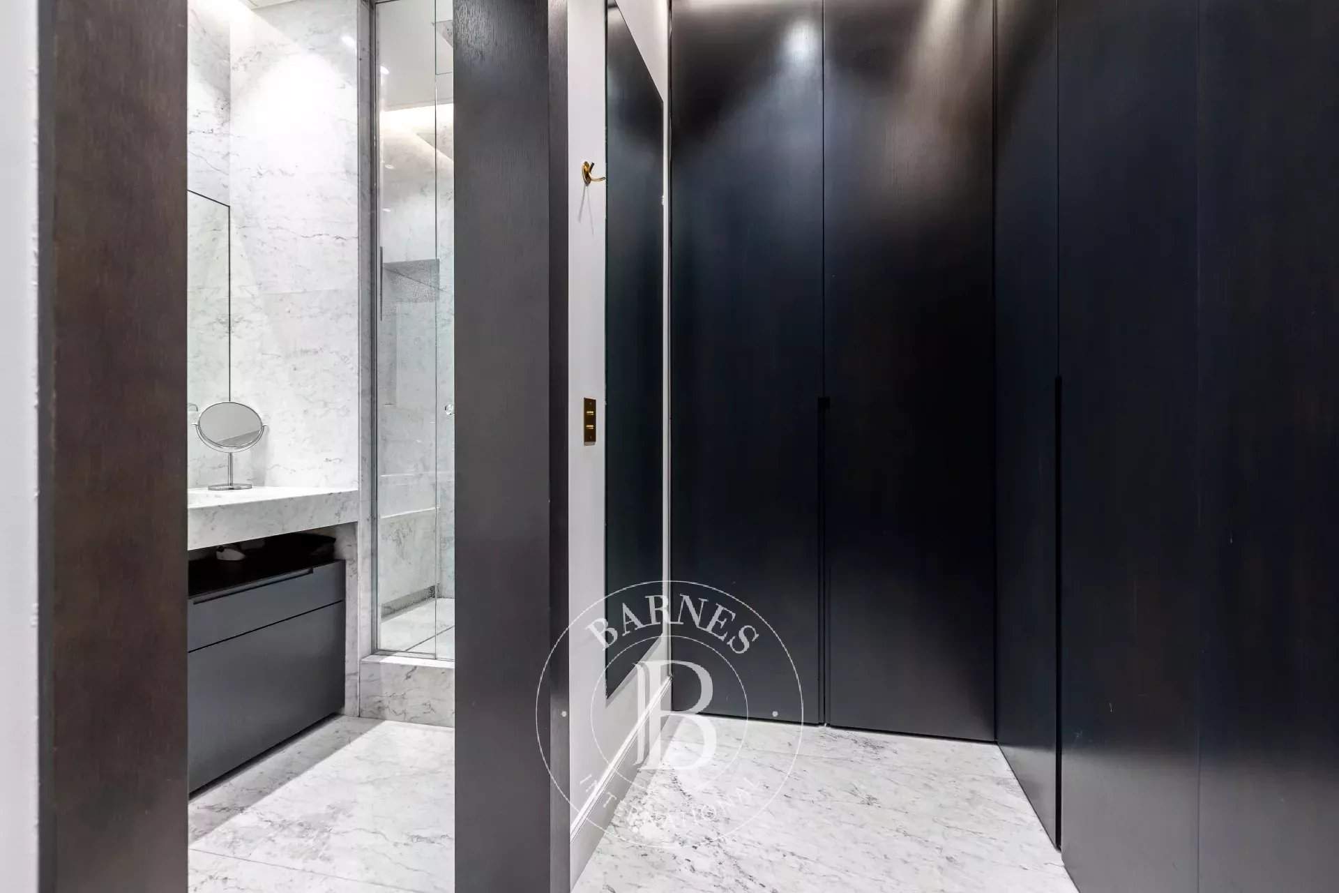 Paris  - Apartment 3 Bedrooms - picture 17