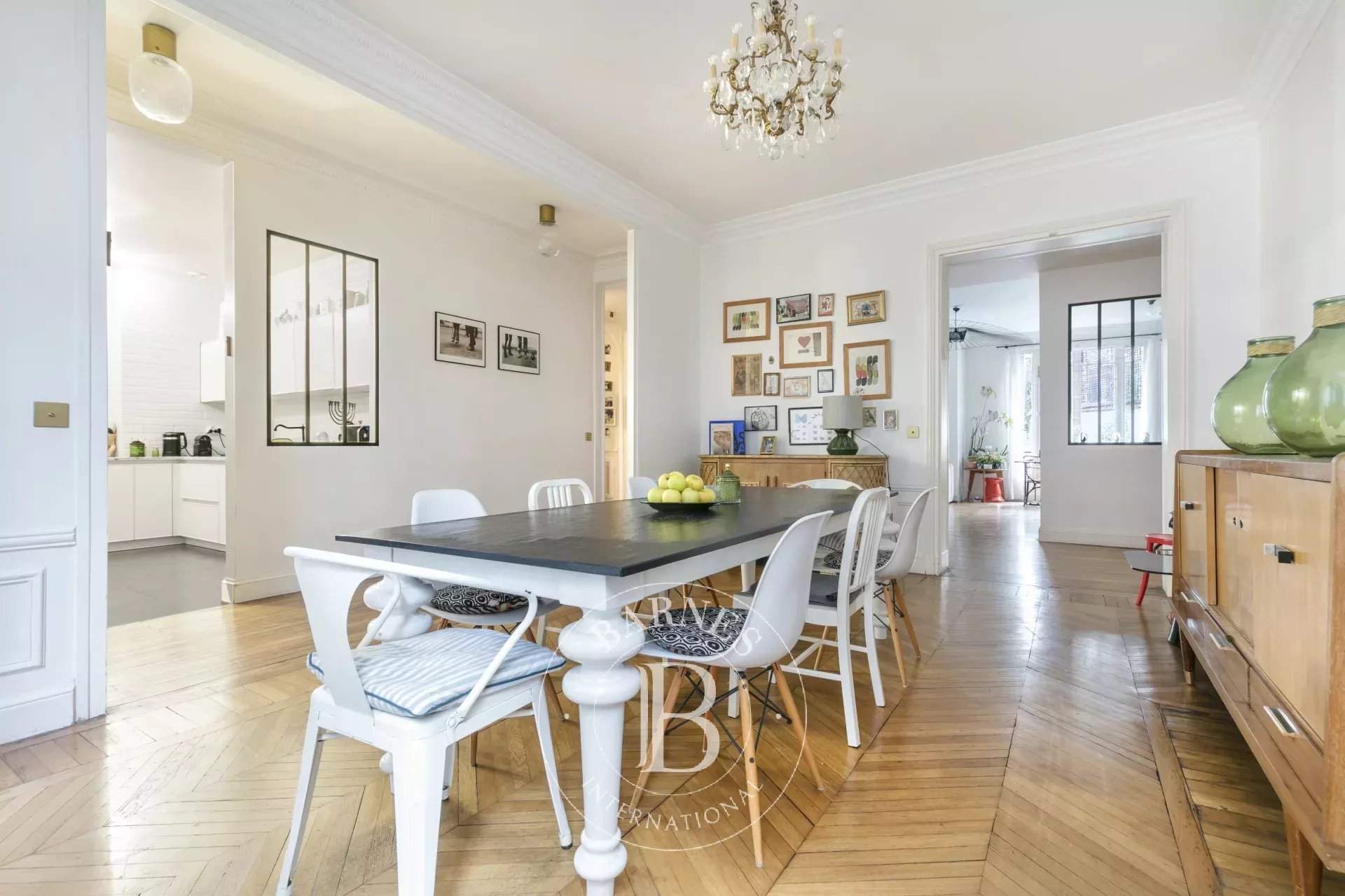 Paris  - Appartement 7 Pièces 5 Chambres - picture 4