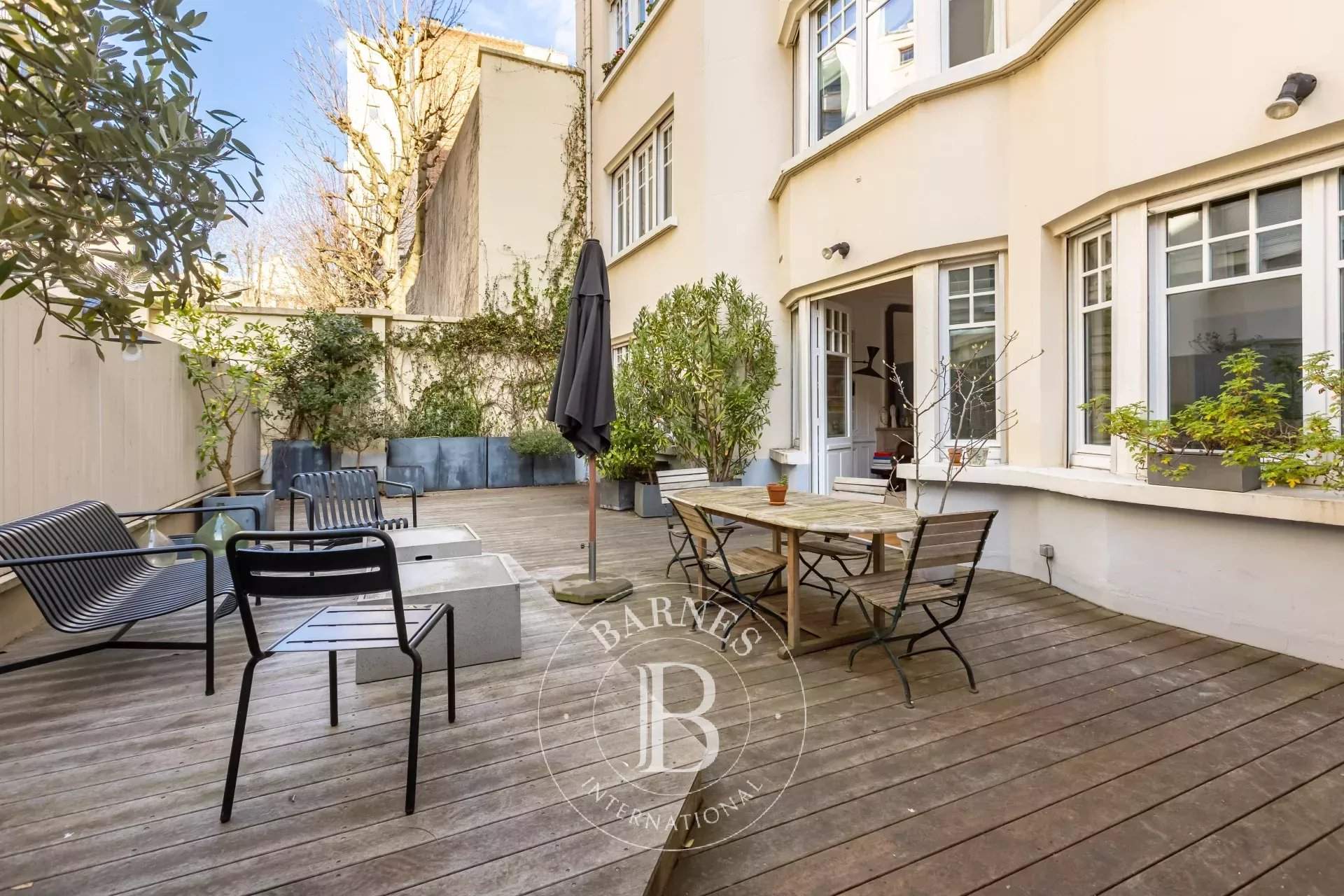 Paris  - Apartment 3 Bedrooms - picture 2