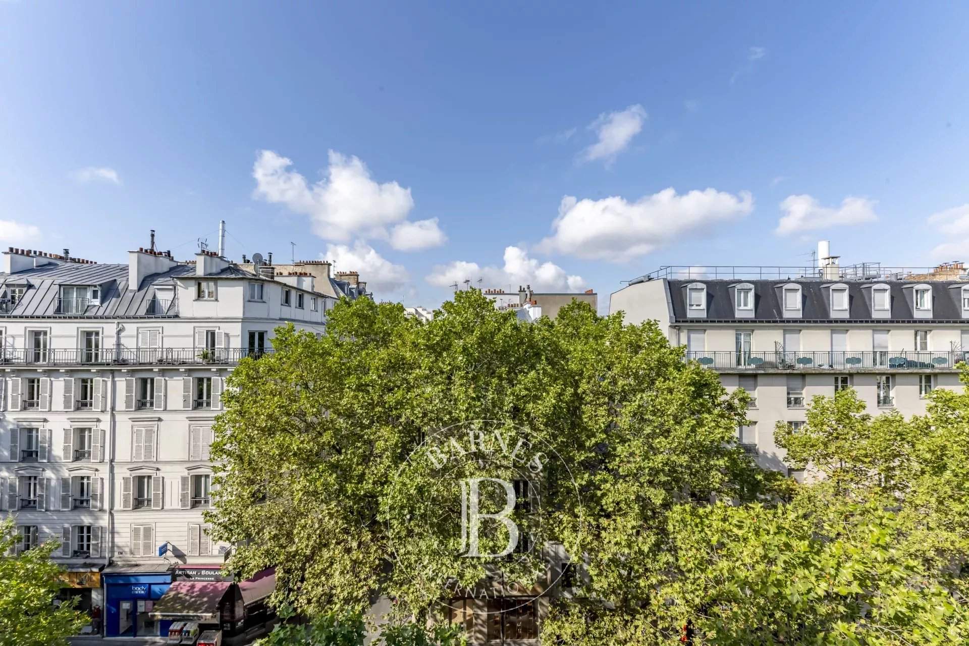 Paris  - Apartment 3 Bedrooms - picture 12