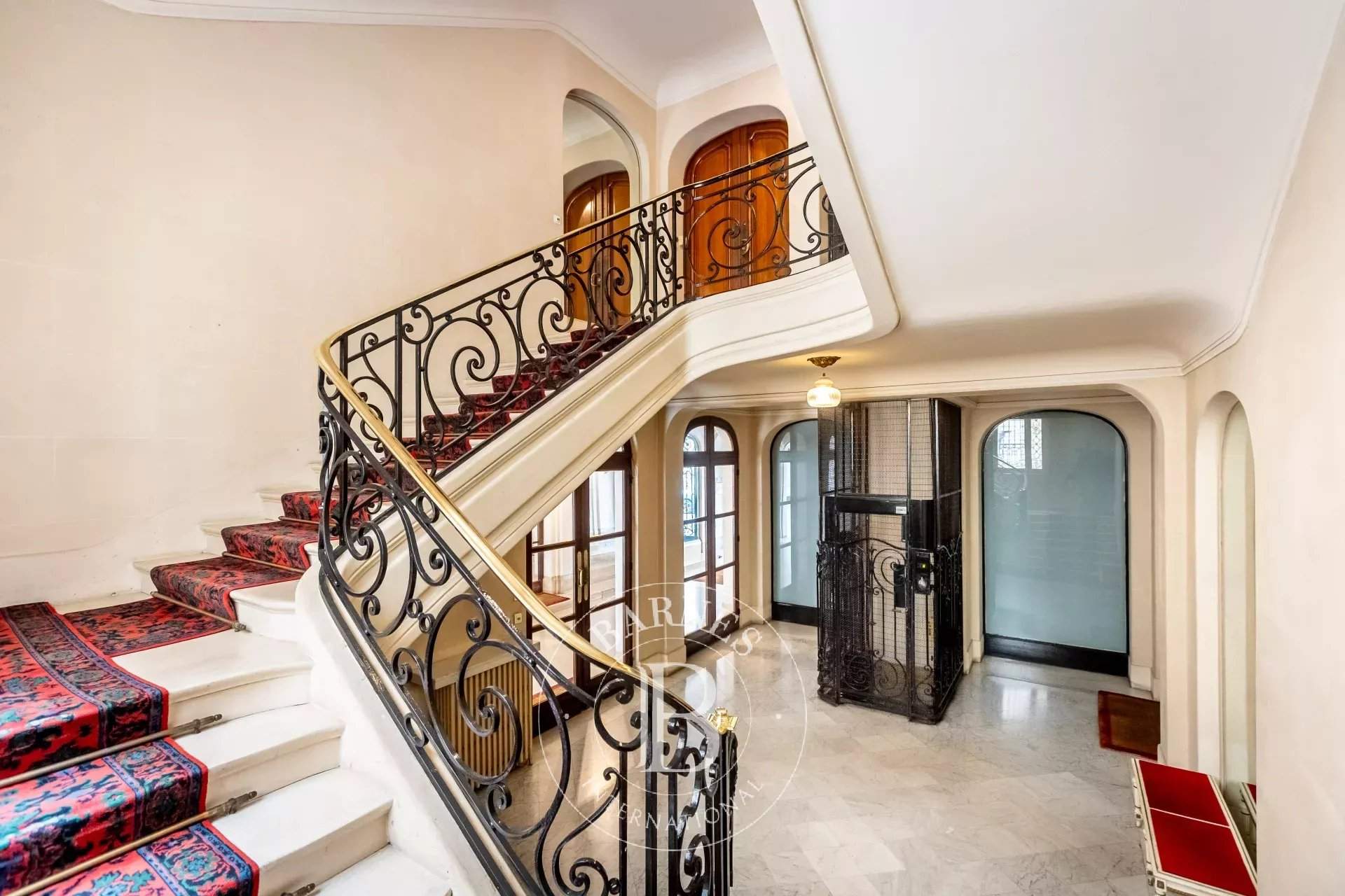 Paris  - Apartment 4 Bedrooms - picture 18