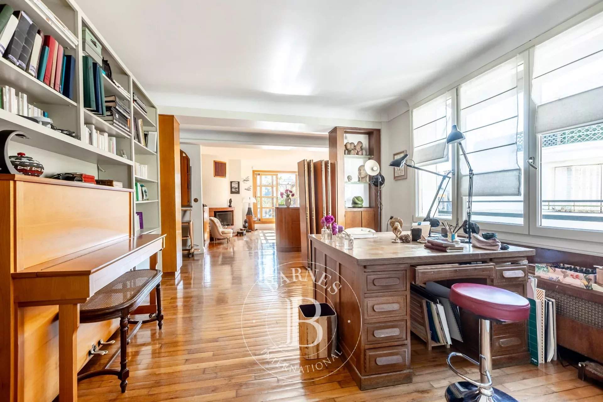 Paris  - Appartement 6 Pi&egrave;ces 4 Chambres - picture 17