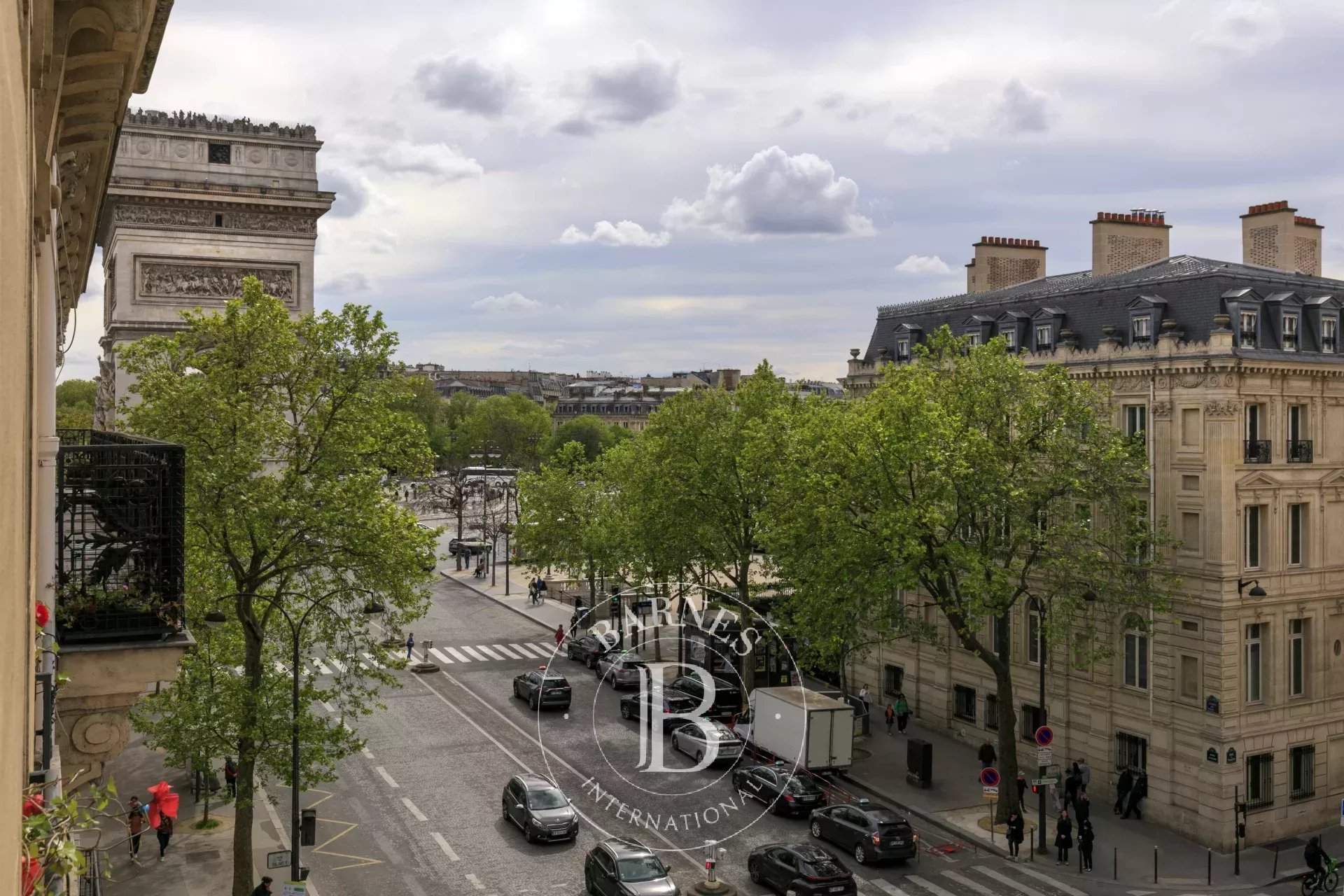 Paris  - Apartment 4 Bedrooms - picture 5