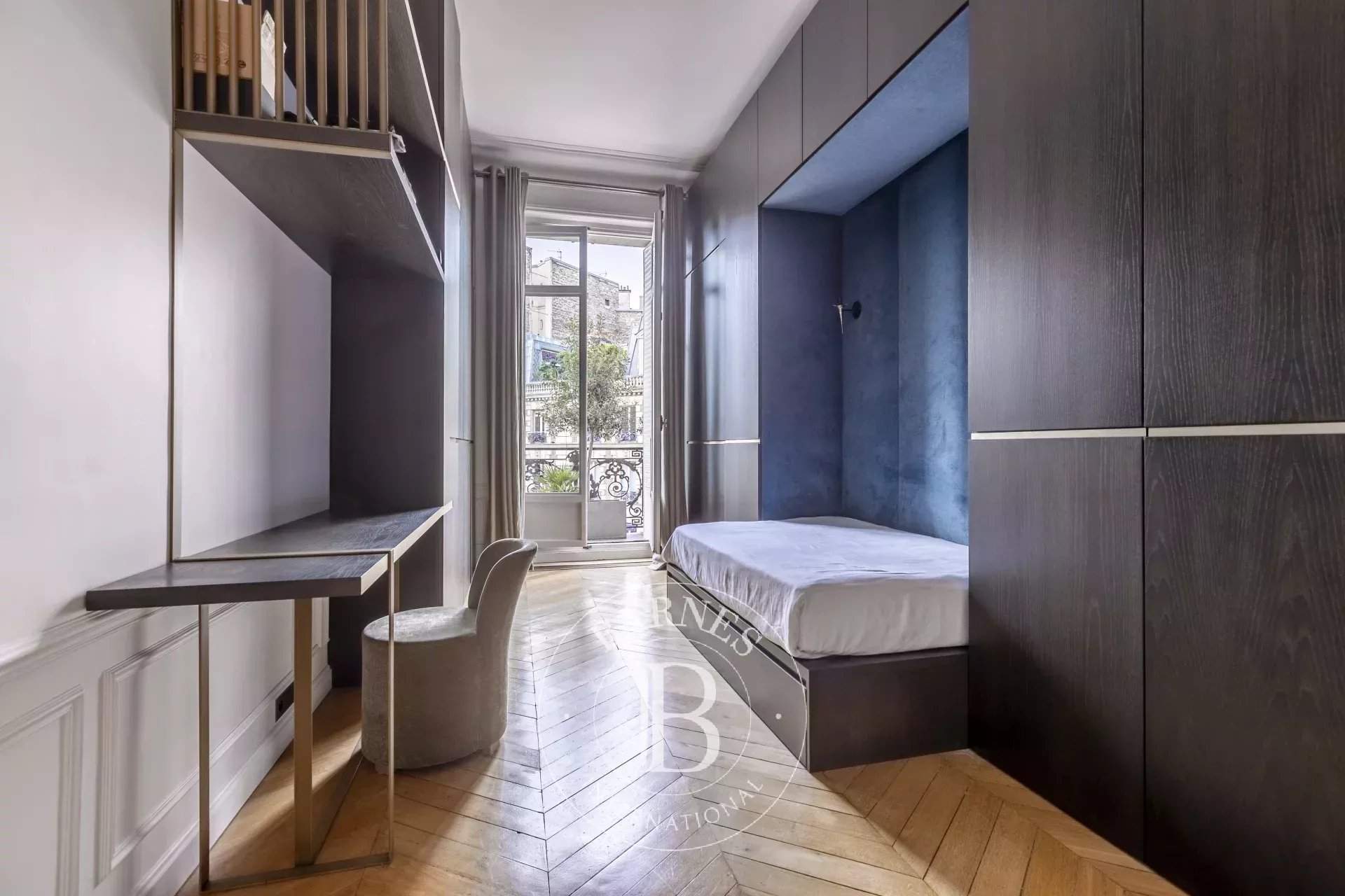 Paris  - Apartment 4 Bedrooms - picture 11