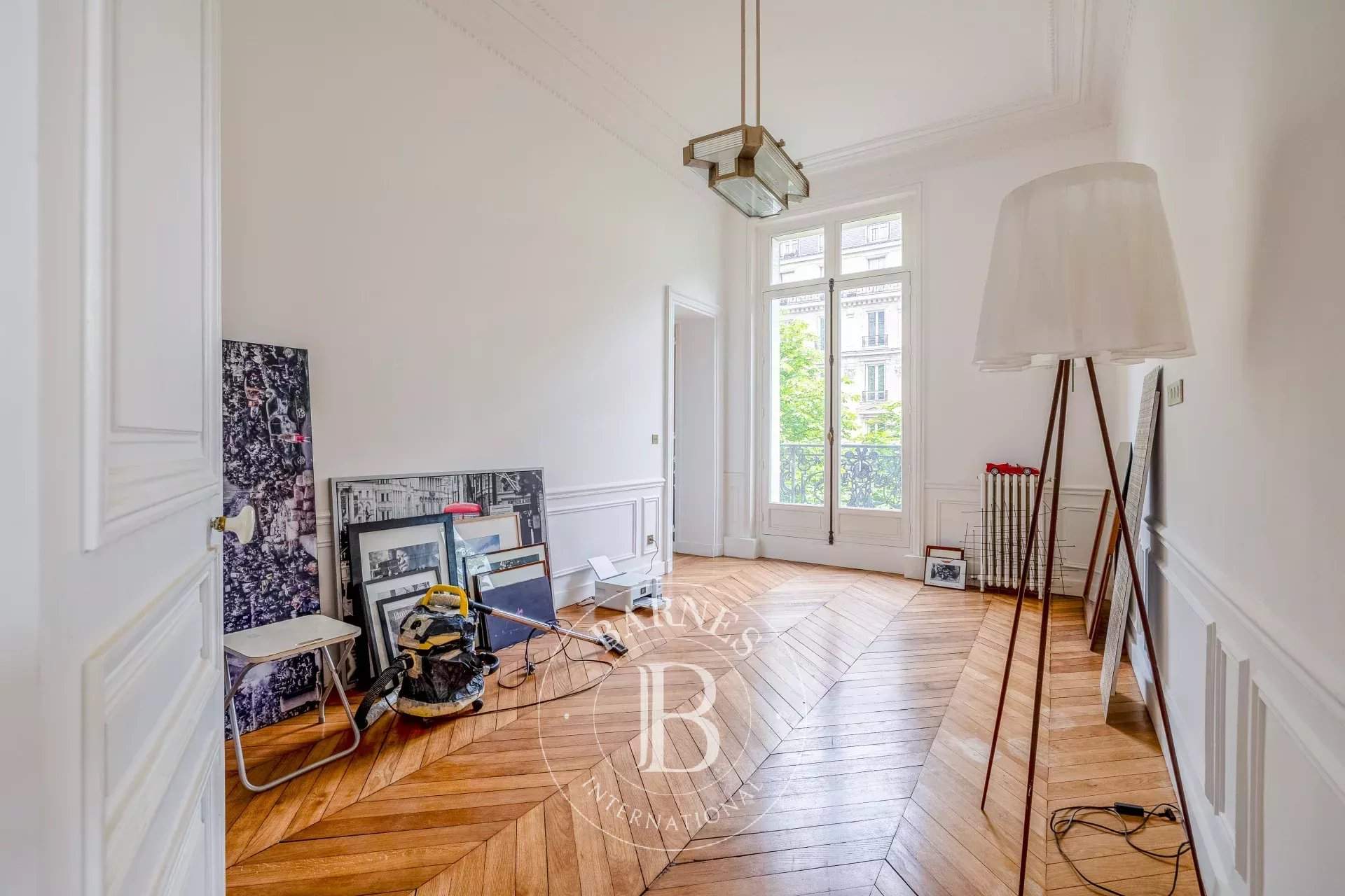 Paris  - Appartement 7 Pièces 5 Chambres - picture 14
