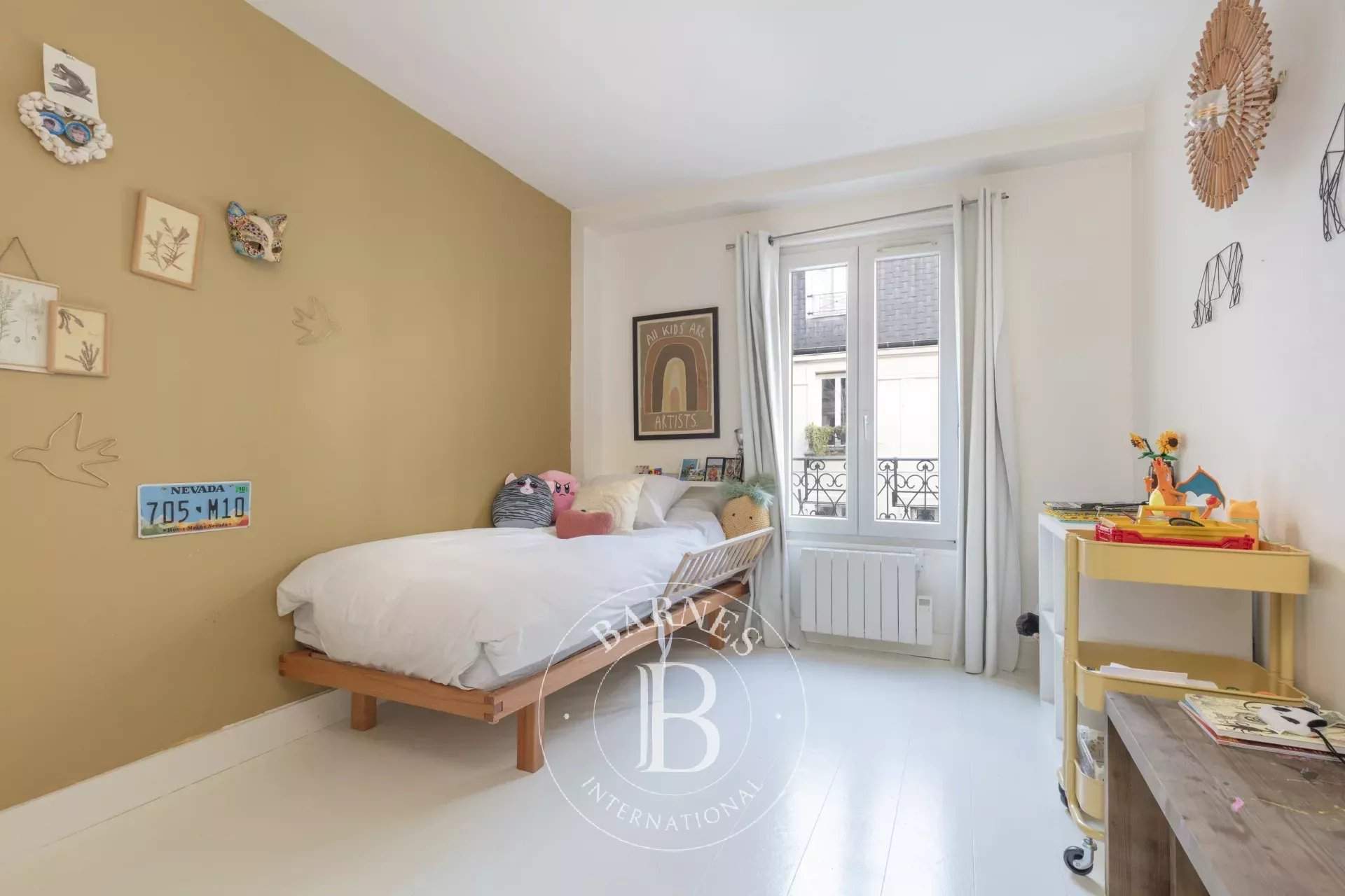 Paris  - Apartment 4 Bedrooms - picture 13