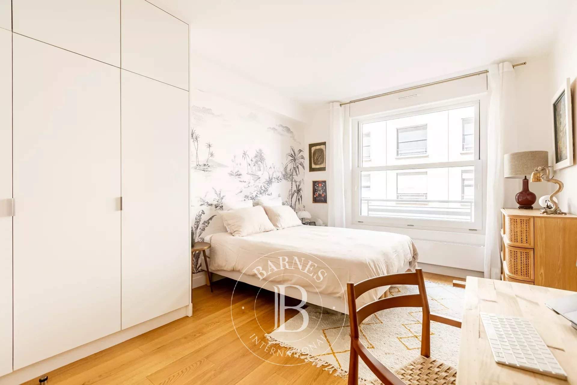 Paris  - Apartment 4 Bedrooms - picture 10