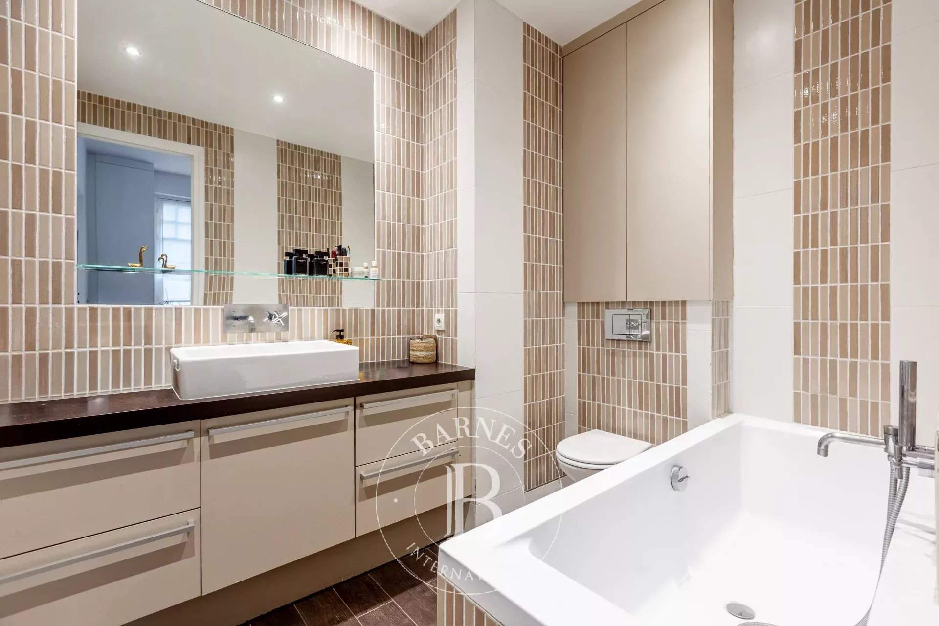 Paris  - Apartment 3 Bedrooms - picture 8