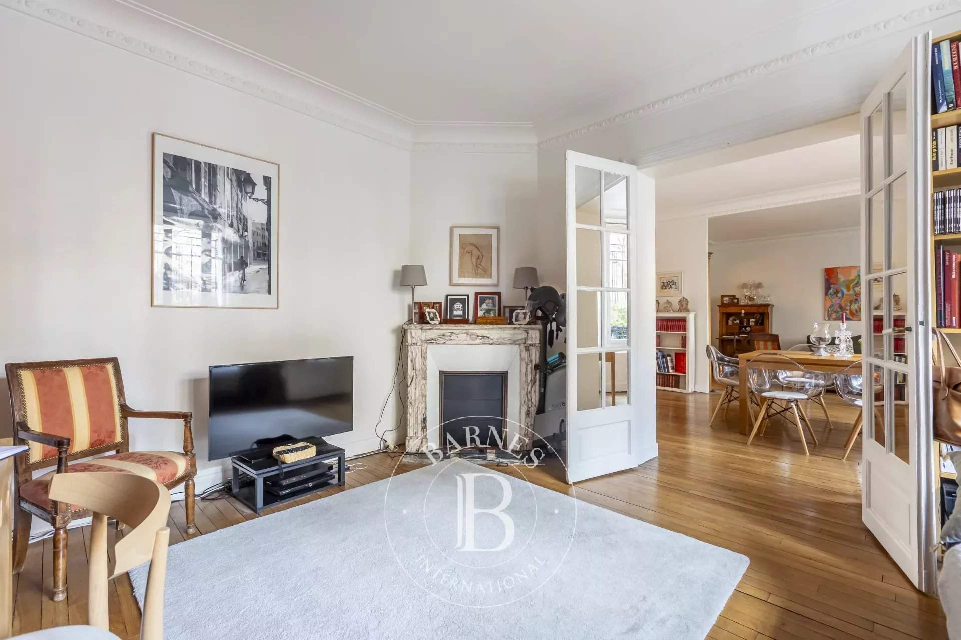 Paris  - Apartment 3 Bedrooms - picture 9