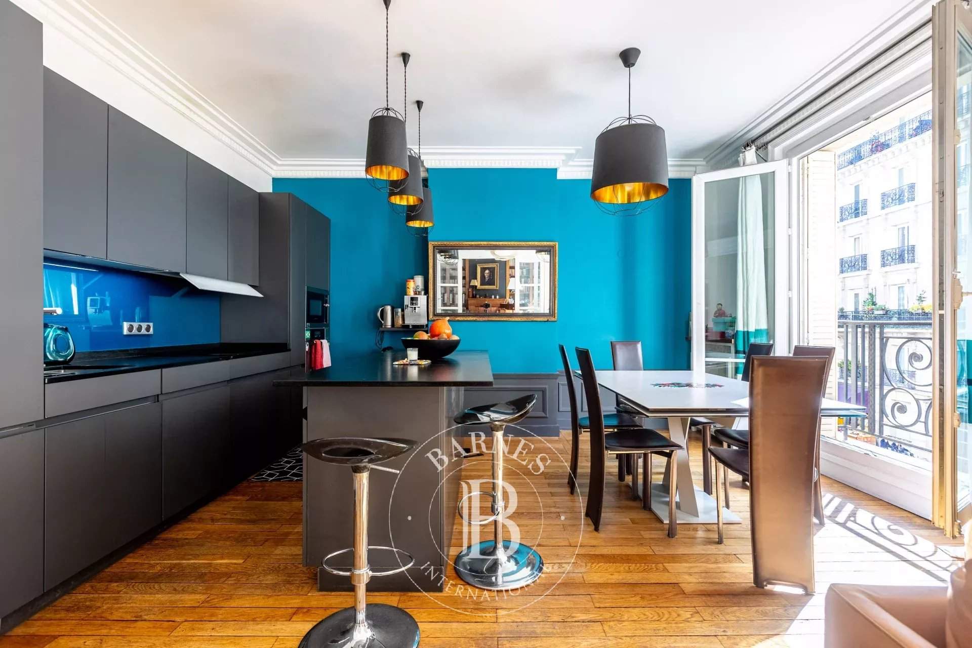 Paris  - Apartment 4 Bedrooms - picture 4