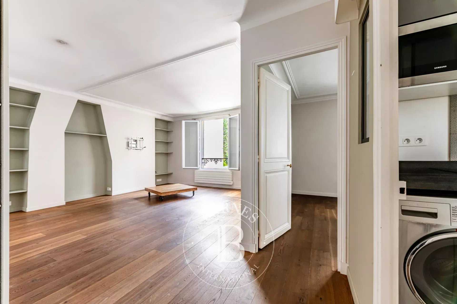 Paris  - Apartment 1 Bedroom