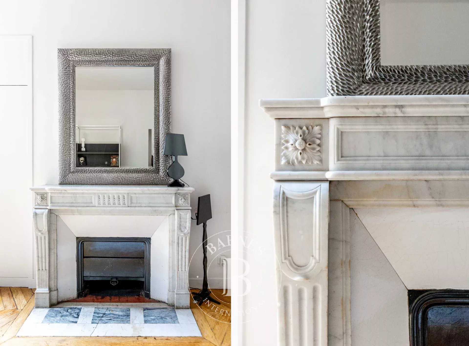 Paris  - Appartement 3 Pi&egrave;ces 2 Chambres