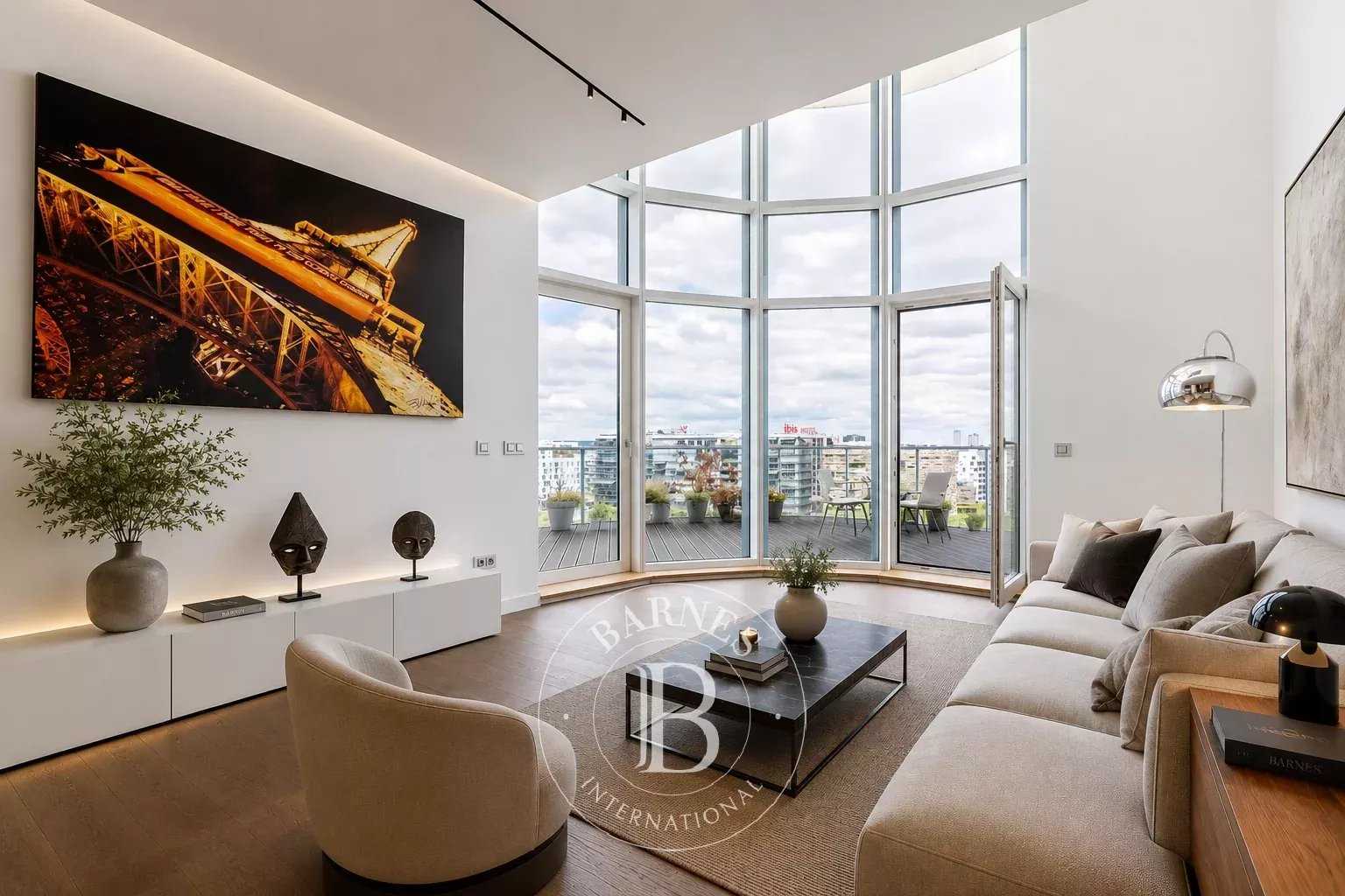 Paris  - Duplex 3 Bedrooms