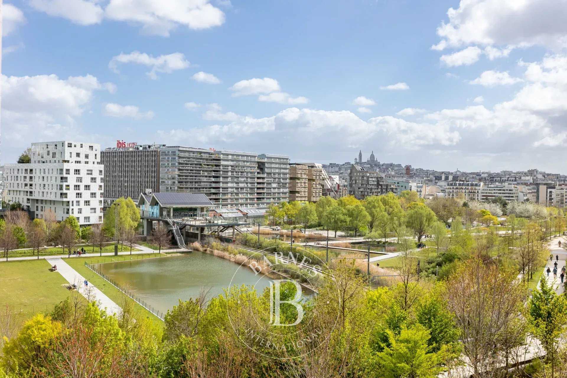 Paris  - Apartment 2 Bedrooms