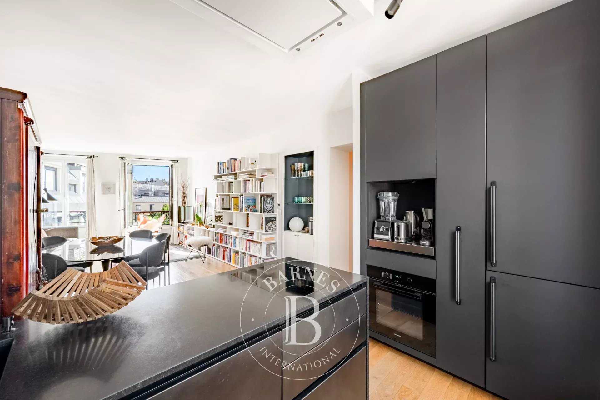 Paris  - Apartment 2 Bedrooms