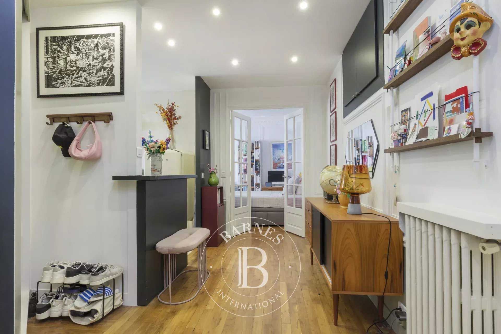 Paris  - Apartment 