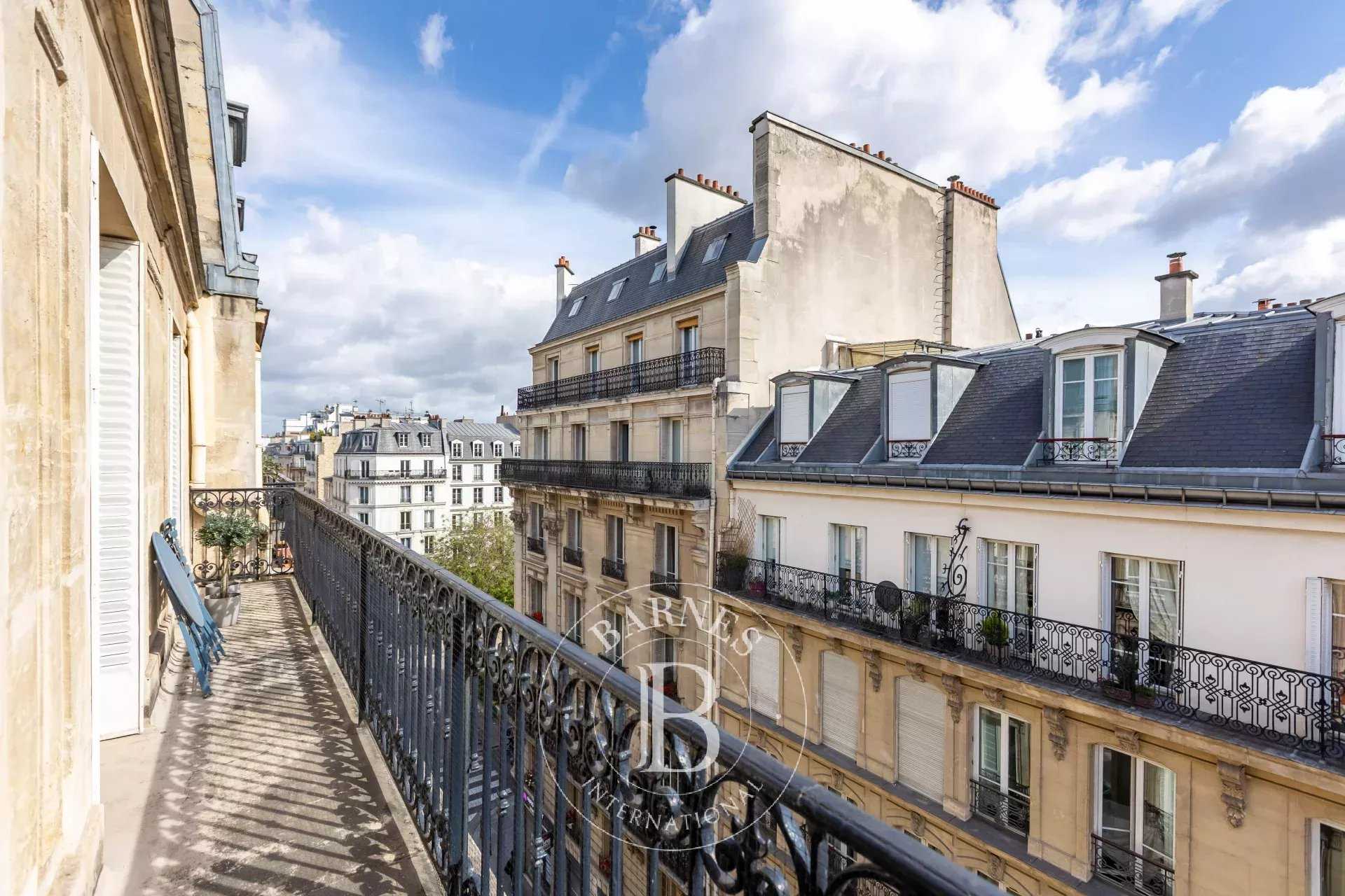 Paris  - Apartment 