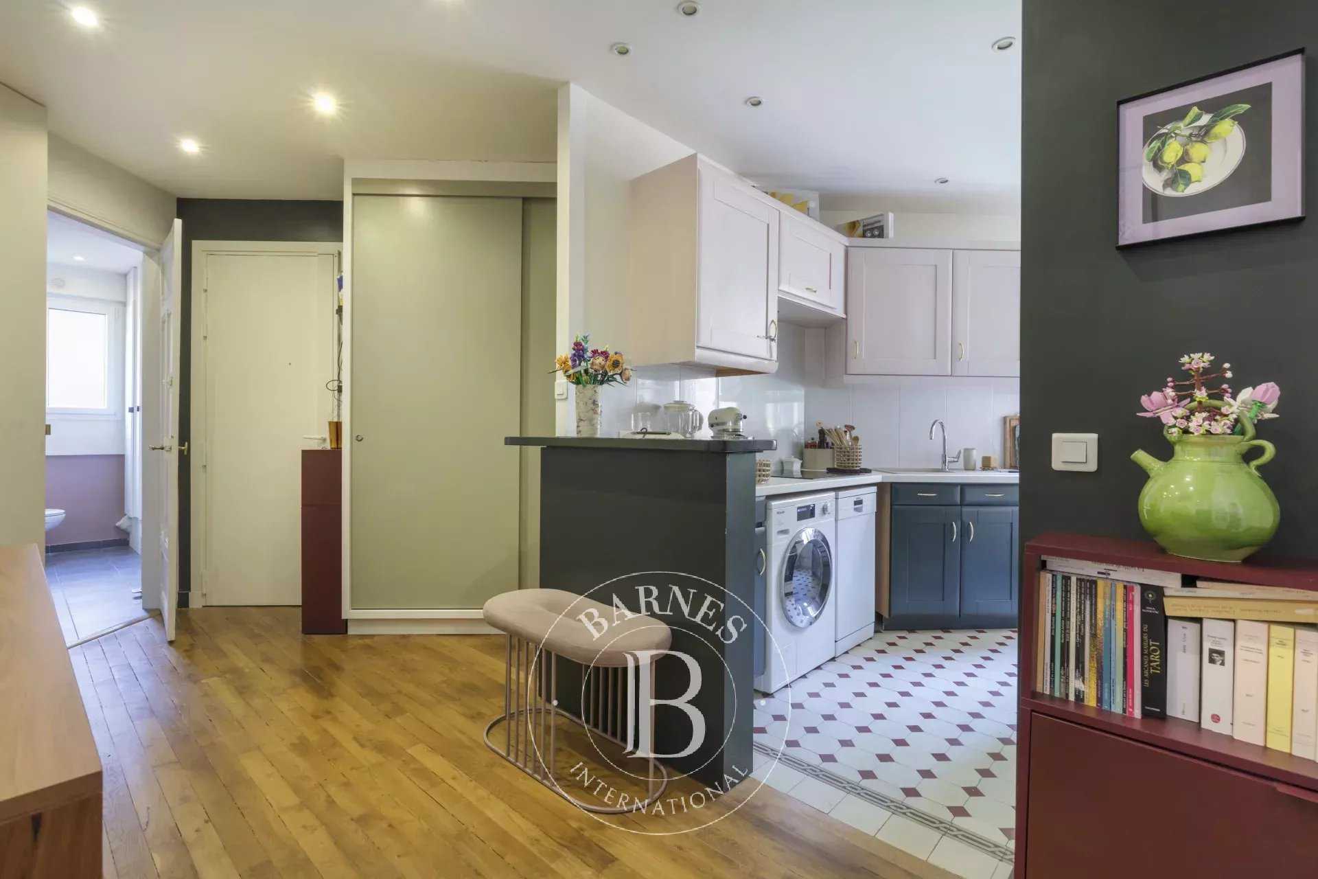 Paris  - Apartment 