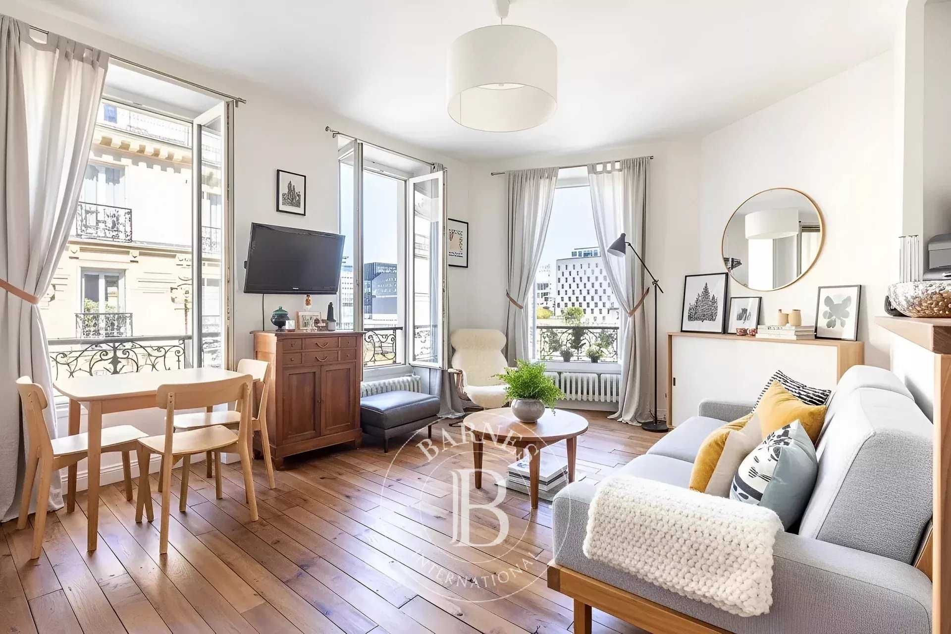 Paris  - Apartment 2 Bedrooms