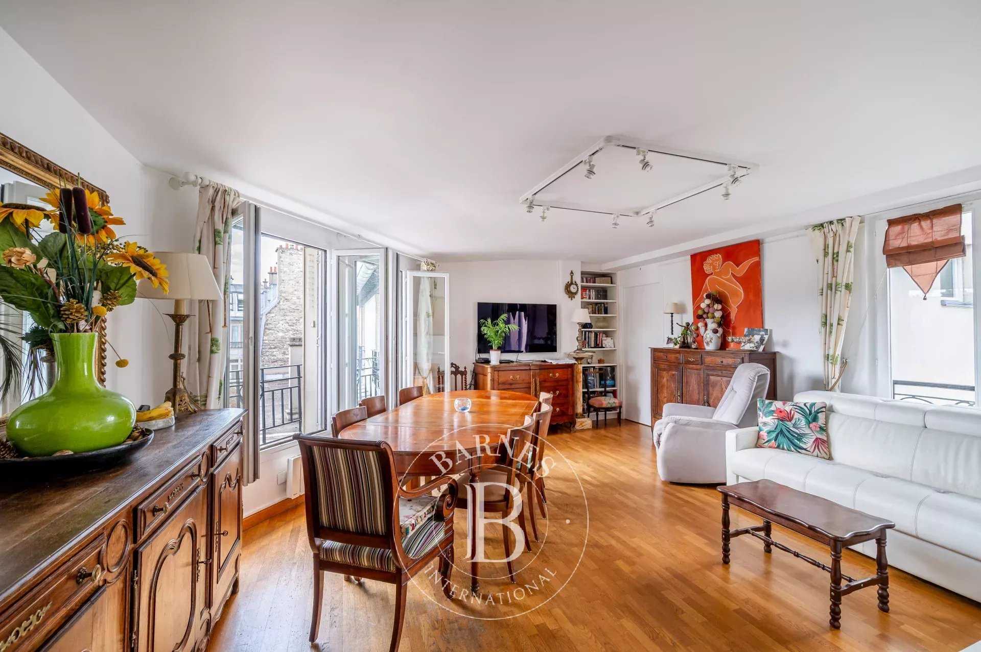Paris  - Apartment 2 Bedrooms