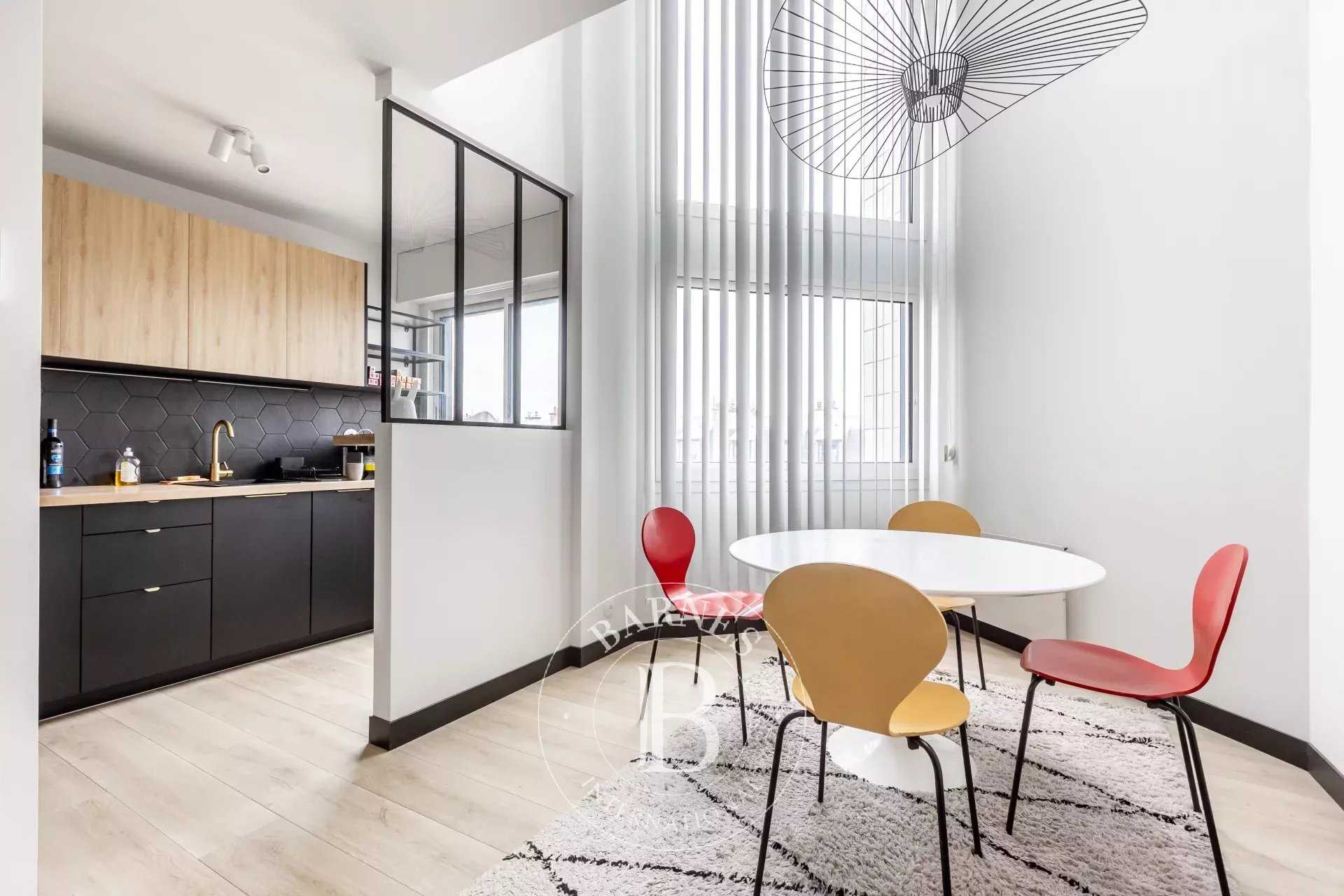 Paris  - Appartement 2 Pi&egrave;ces