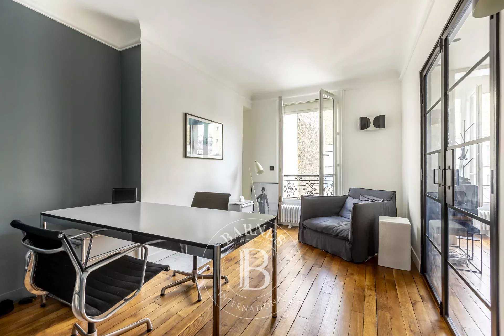 Paris  - Apartment 2 Bedrooms