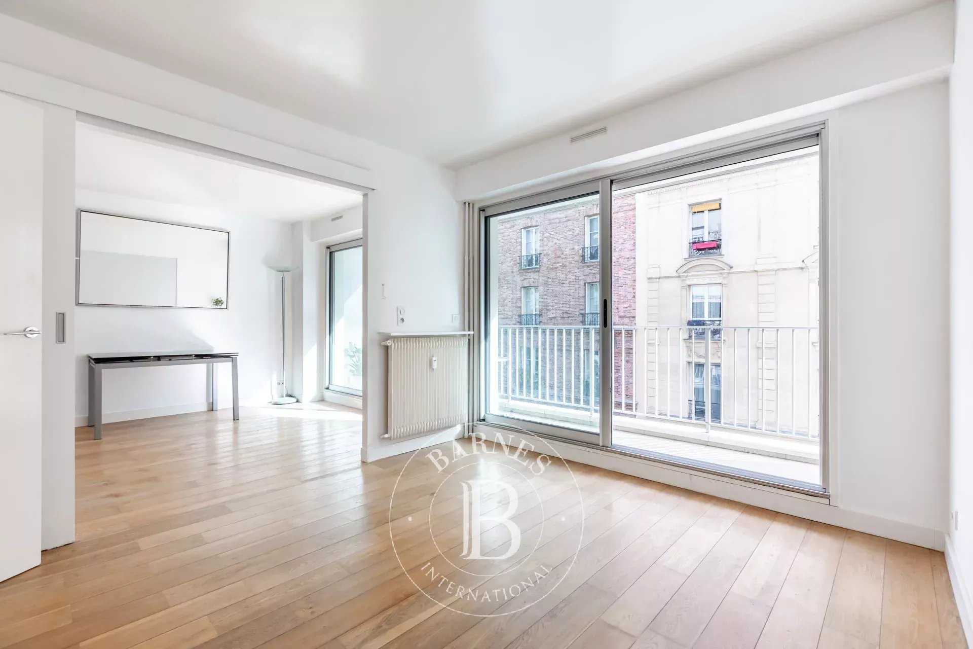 Paris  - Piso 3 Cuartos 2 Habitaciones