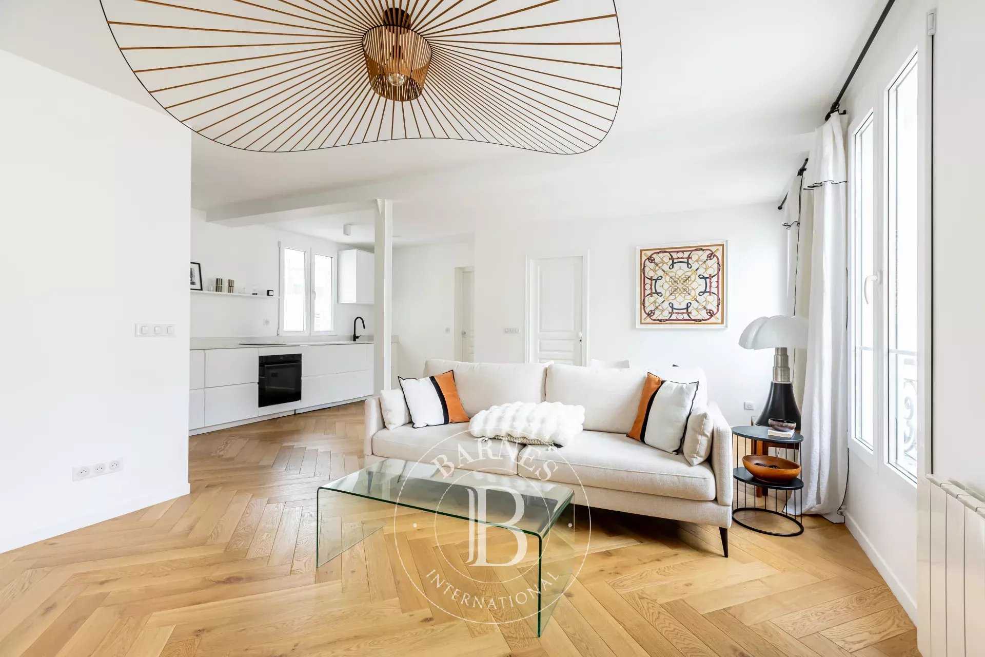 Paris  - Appartement 2 Pi&egrave;ces, 1 Chambre