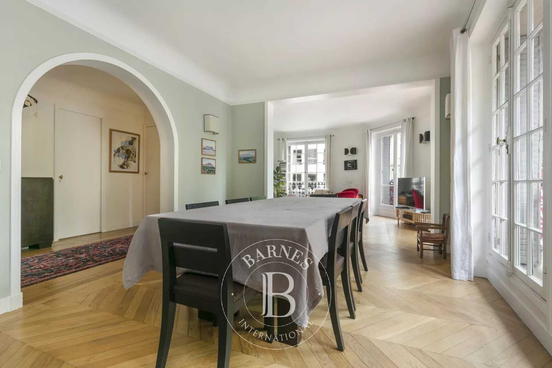 Paris  - Apartment 