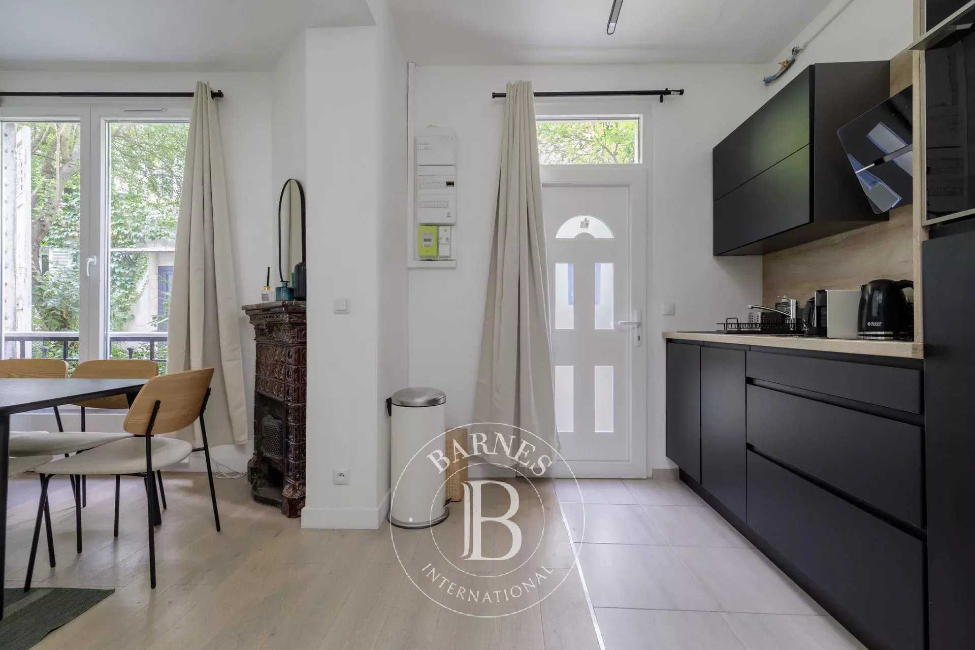 Paris  - Apartment 2 Bedrooms