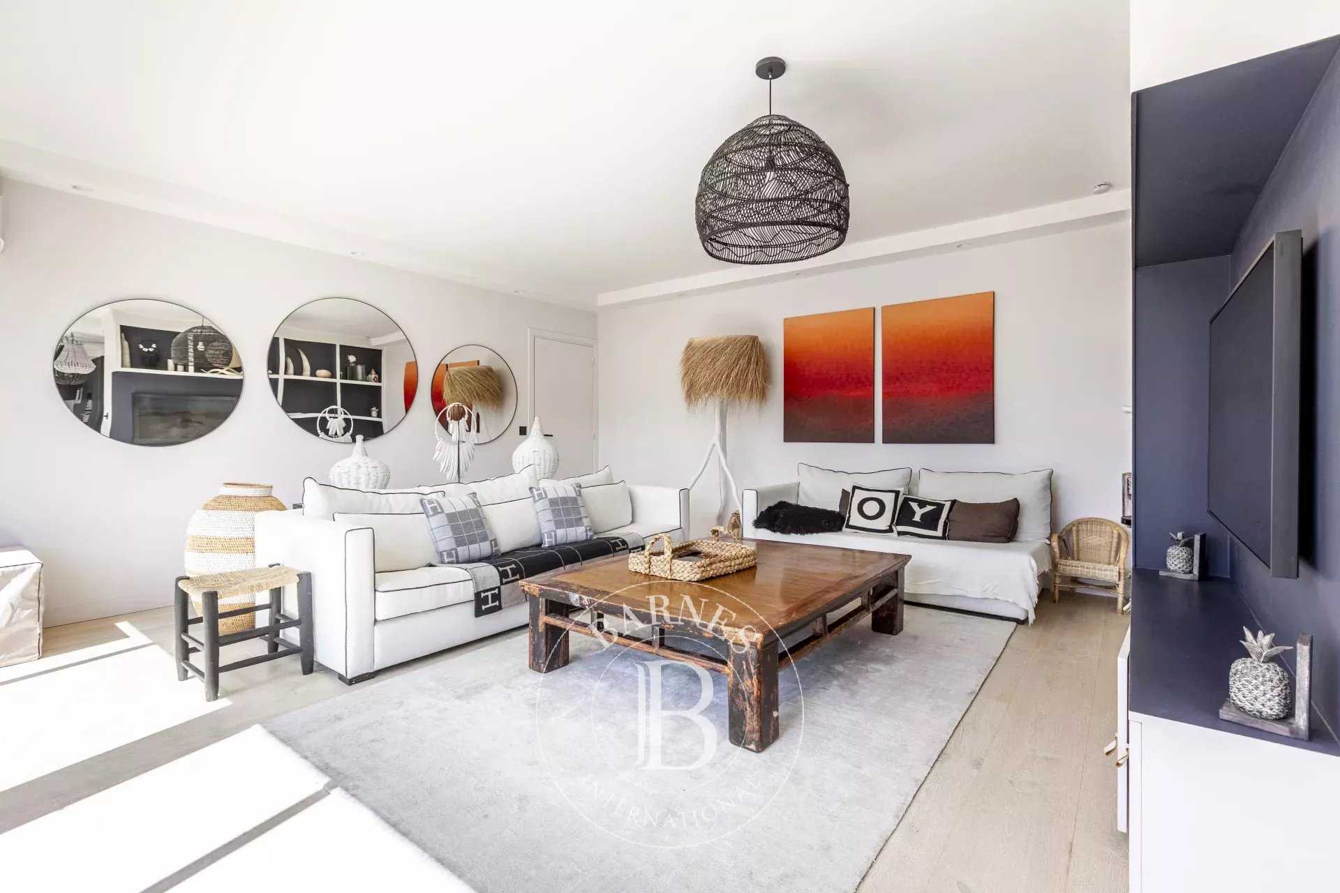 Paris  - Apartment 2 Bedrooms