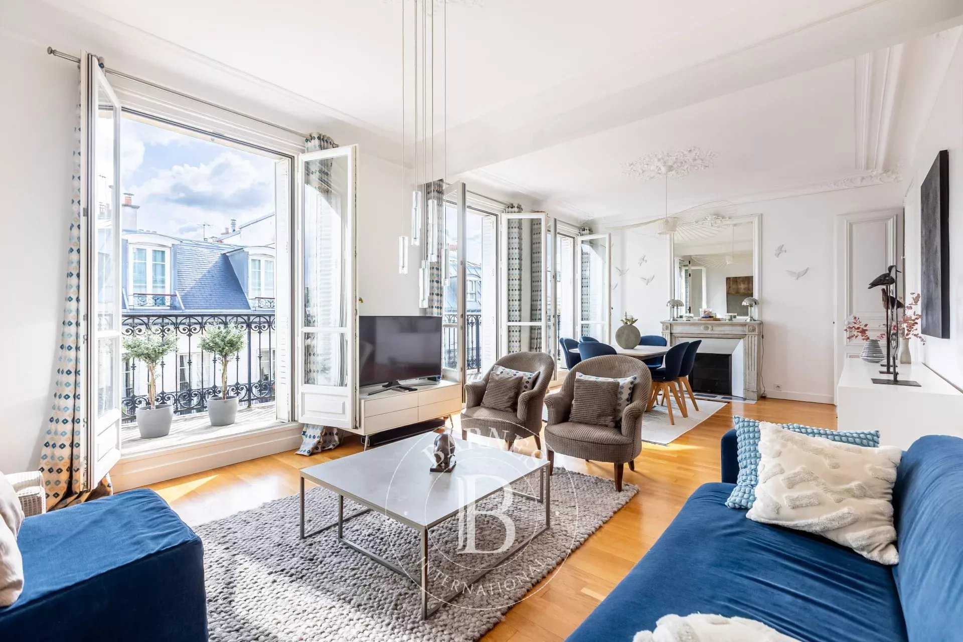 Paris  - Apartment 
