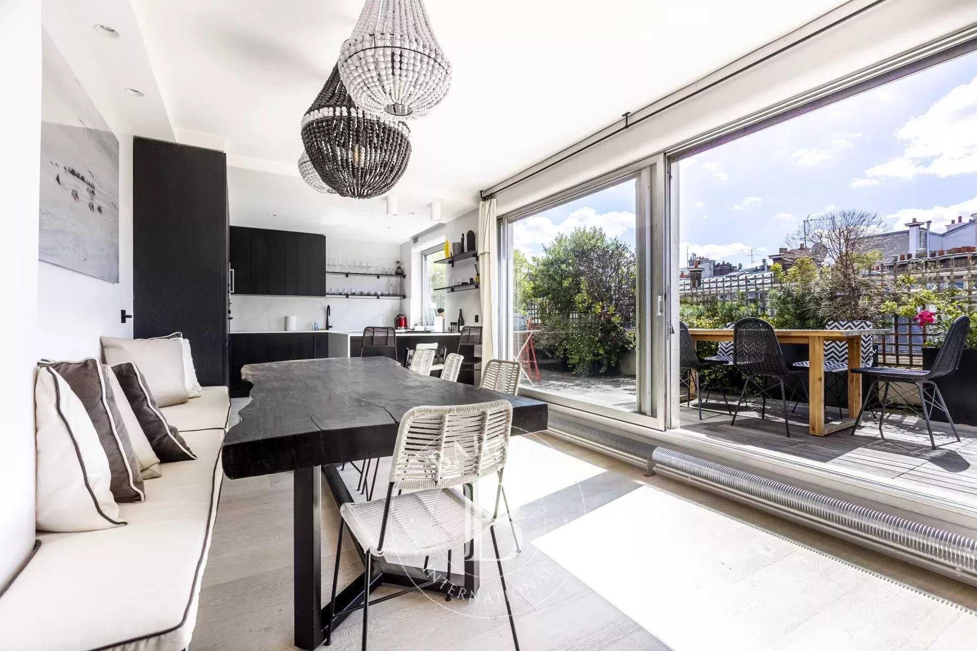 Paris  - Apartment 2 Bedrooms
