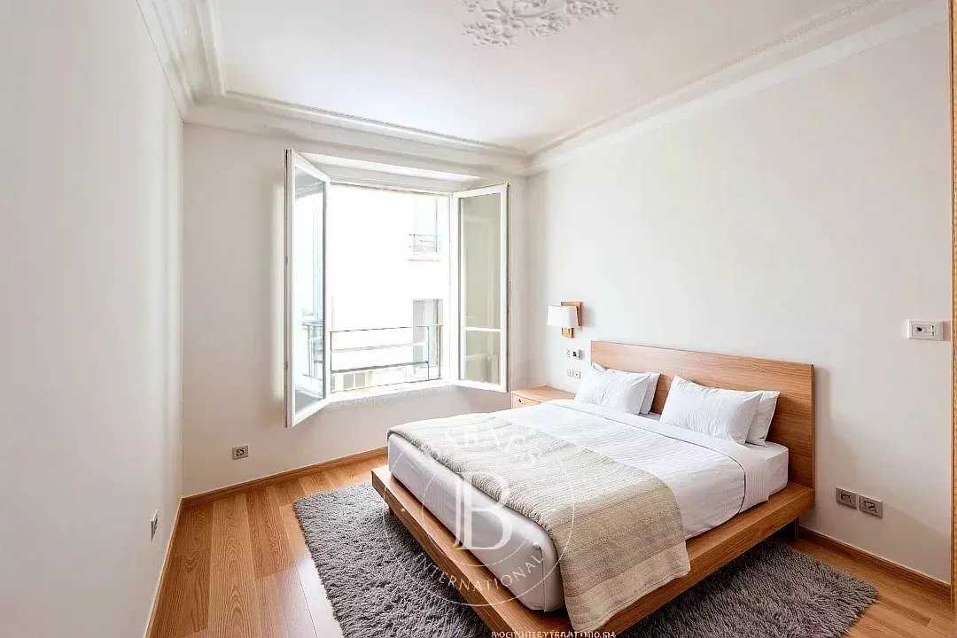 Paris  - Apartment 2 Bedrooms