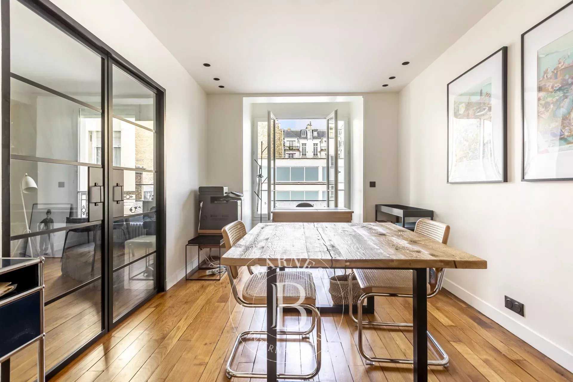 Paris  - Apartment 2 Bedrooms