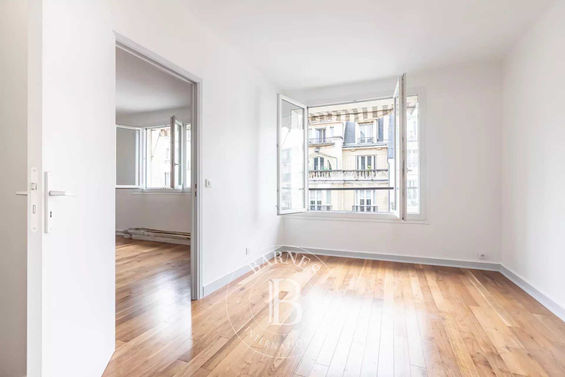 Appartement Paris 75017  -  ref 85581685 (picture 1)