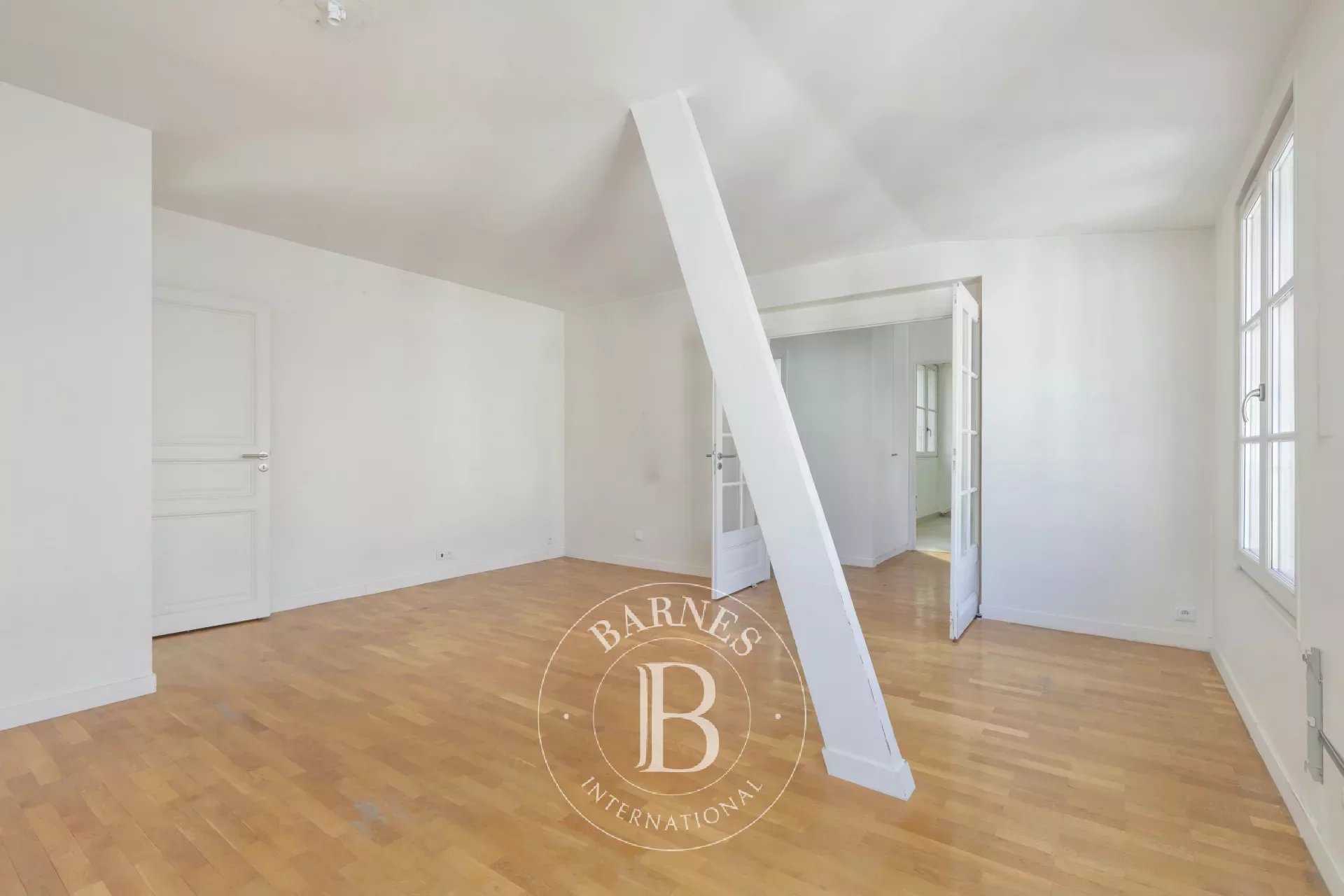 Apartment Paris 75017  -  ref 82656009 (picture 3)