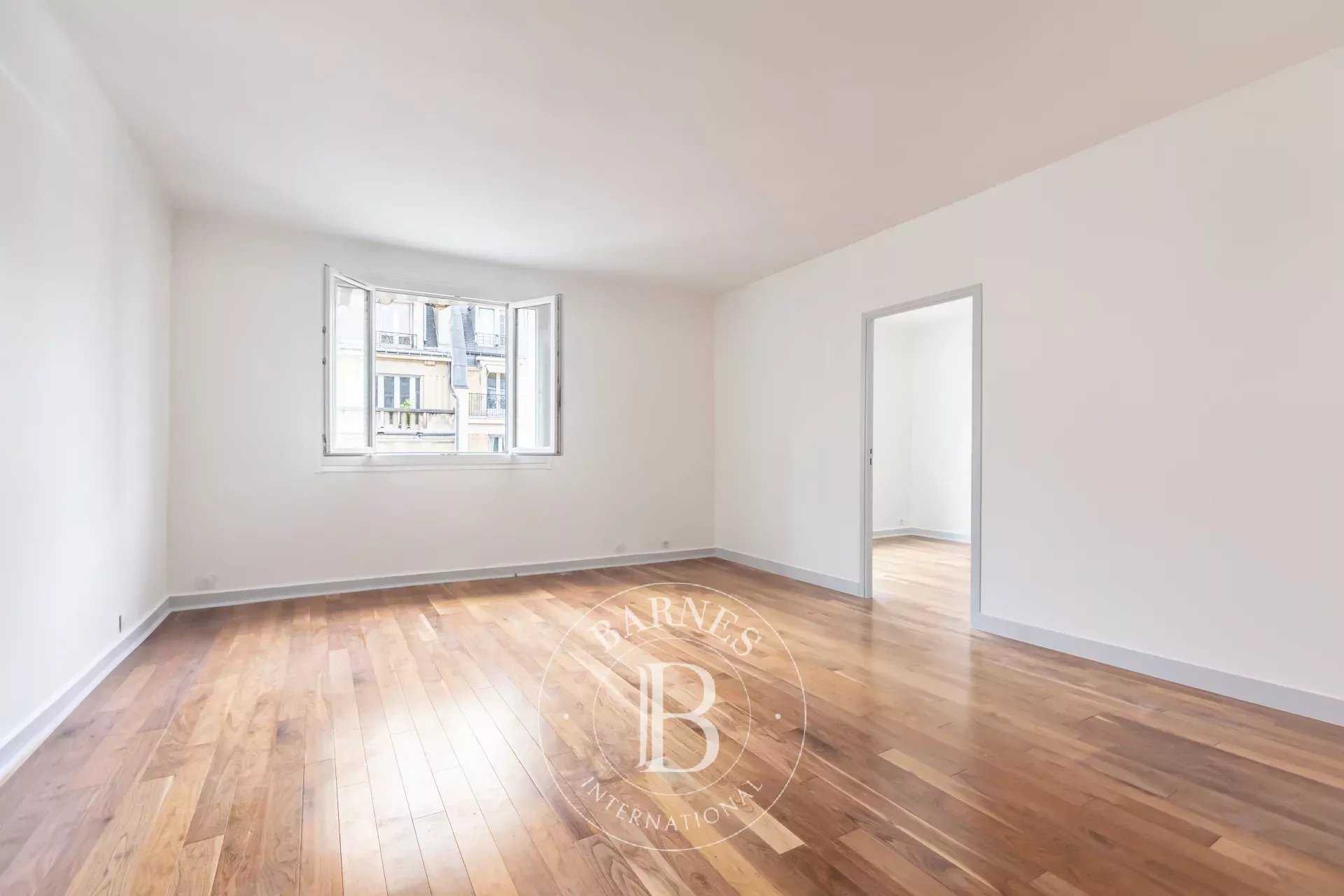 Appartement Paris 75017  -  ref 85581685 (picture 3)