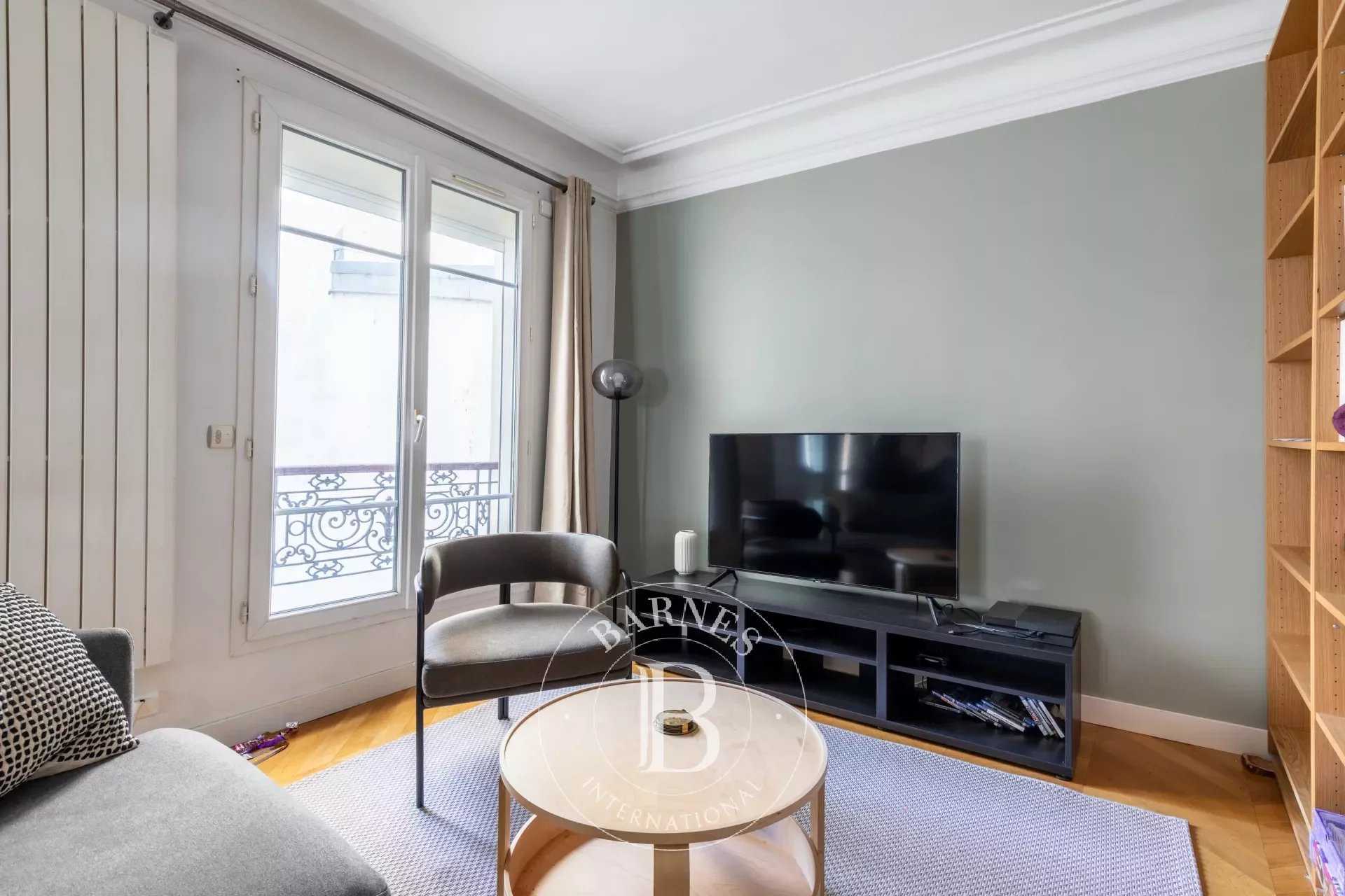 Apartment Paris 75017  -  ref 84367471 (picture 3)