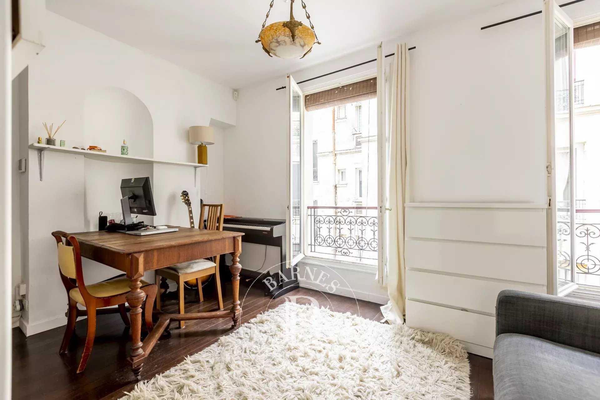 Paris  - Appartement 1 Pièce, 1 Chambre