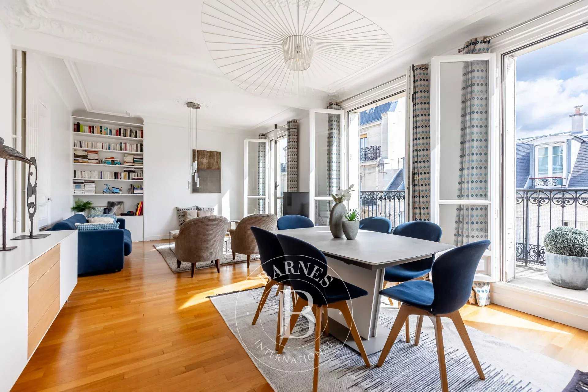 Apartment Paris 75017  -  ref 87010743 (picture 2)