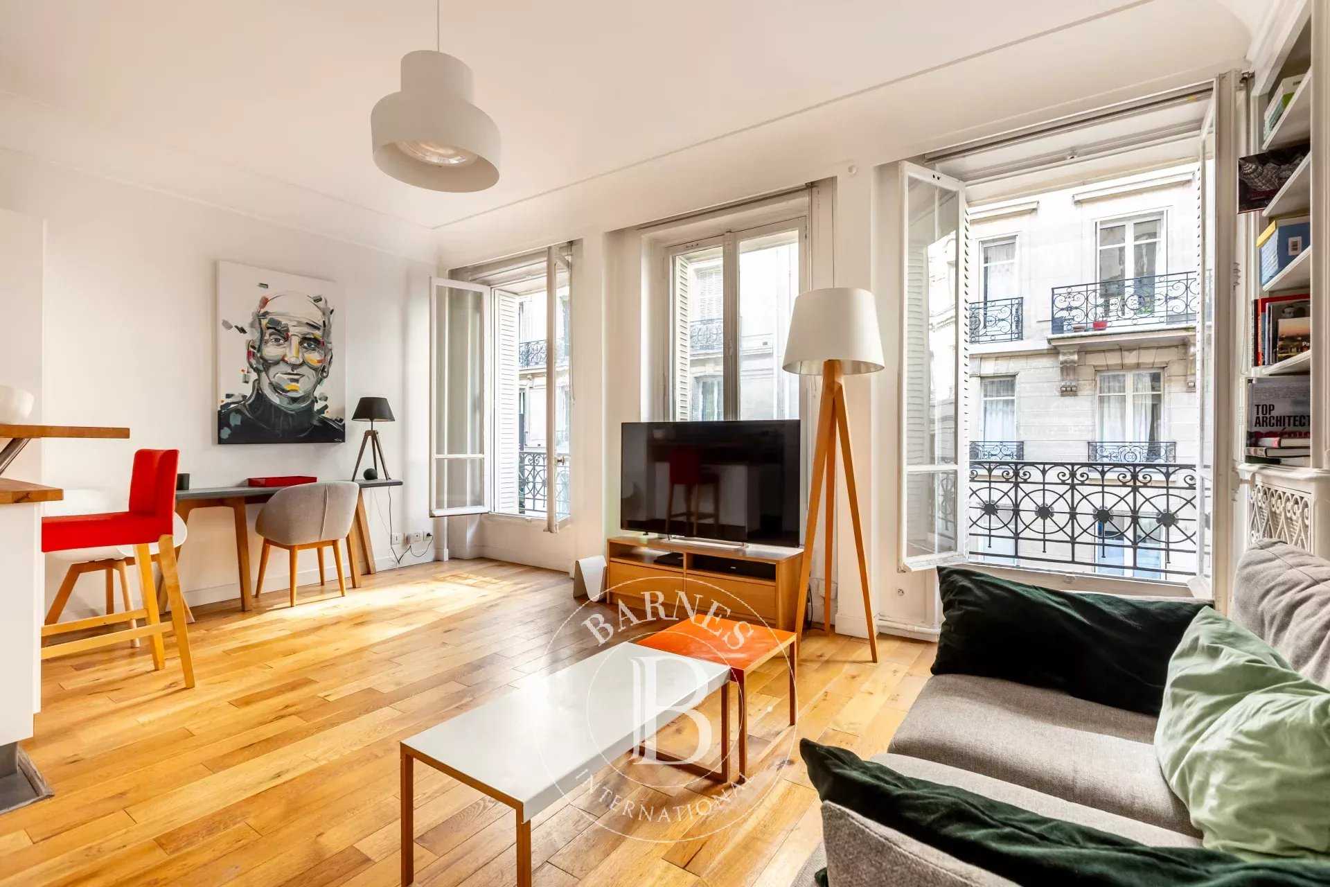 Appartement Paris 75017  -  ref 85983184 (picture 3)