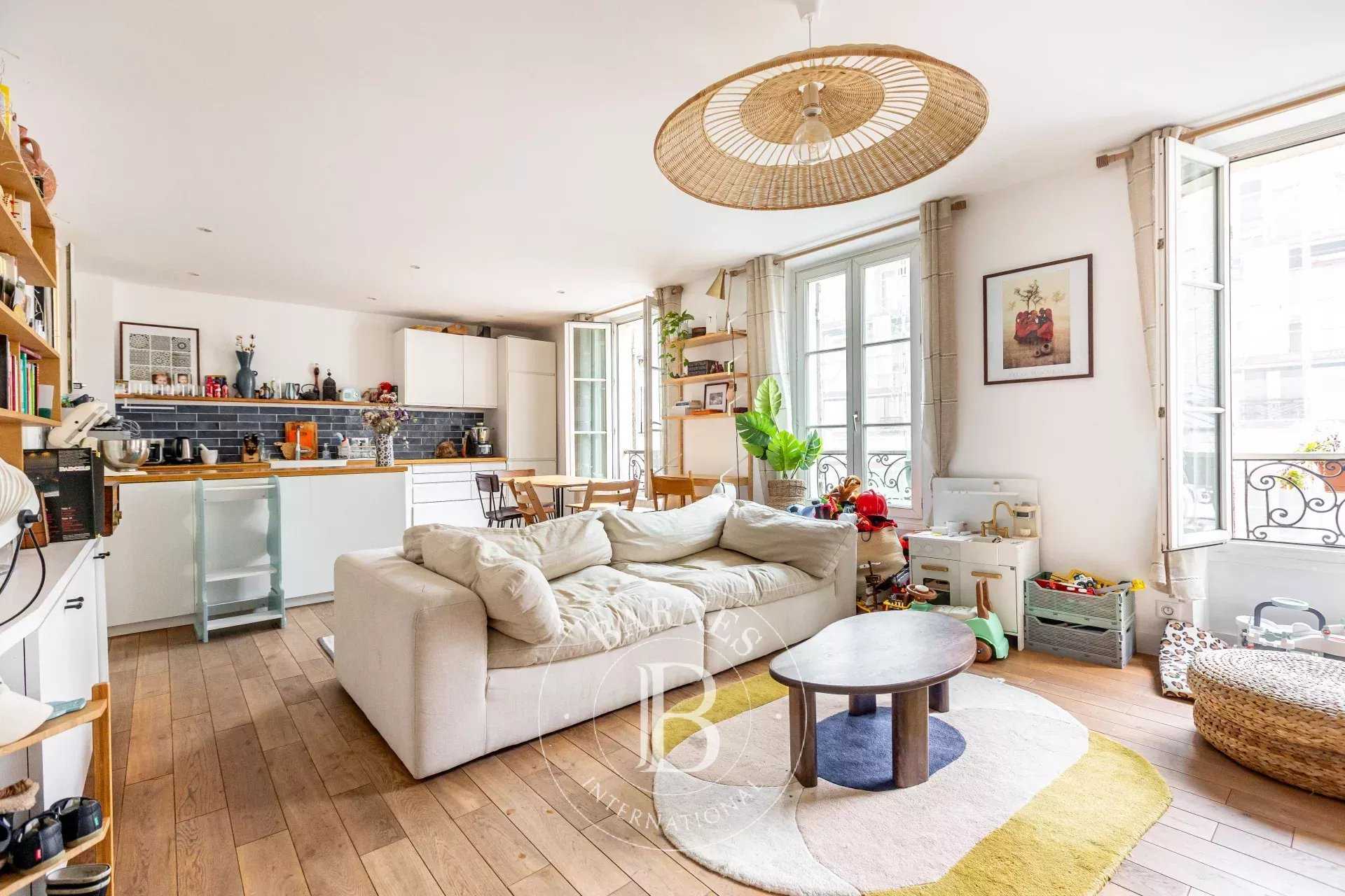 Appartement Paris 75017  -  ref 86042822 (picture 1)