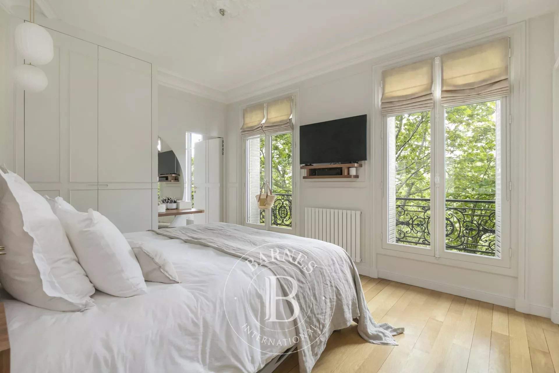 Paris  - Apartment 3 Bedrooms - picture 4