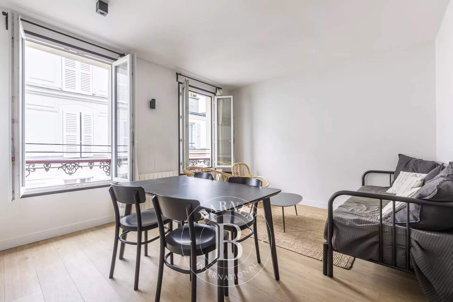 Paris  - Appartement 2 Pièces, 1 Chambre - picture 2