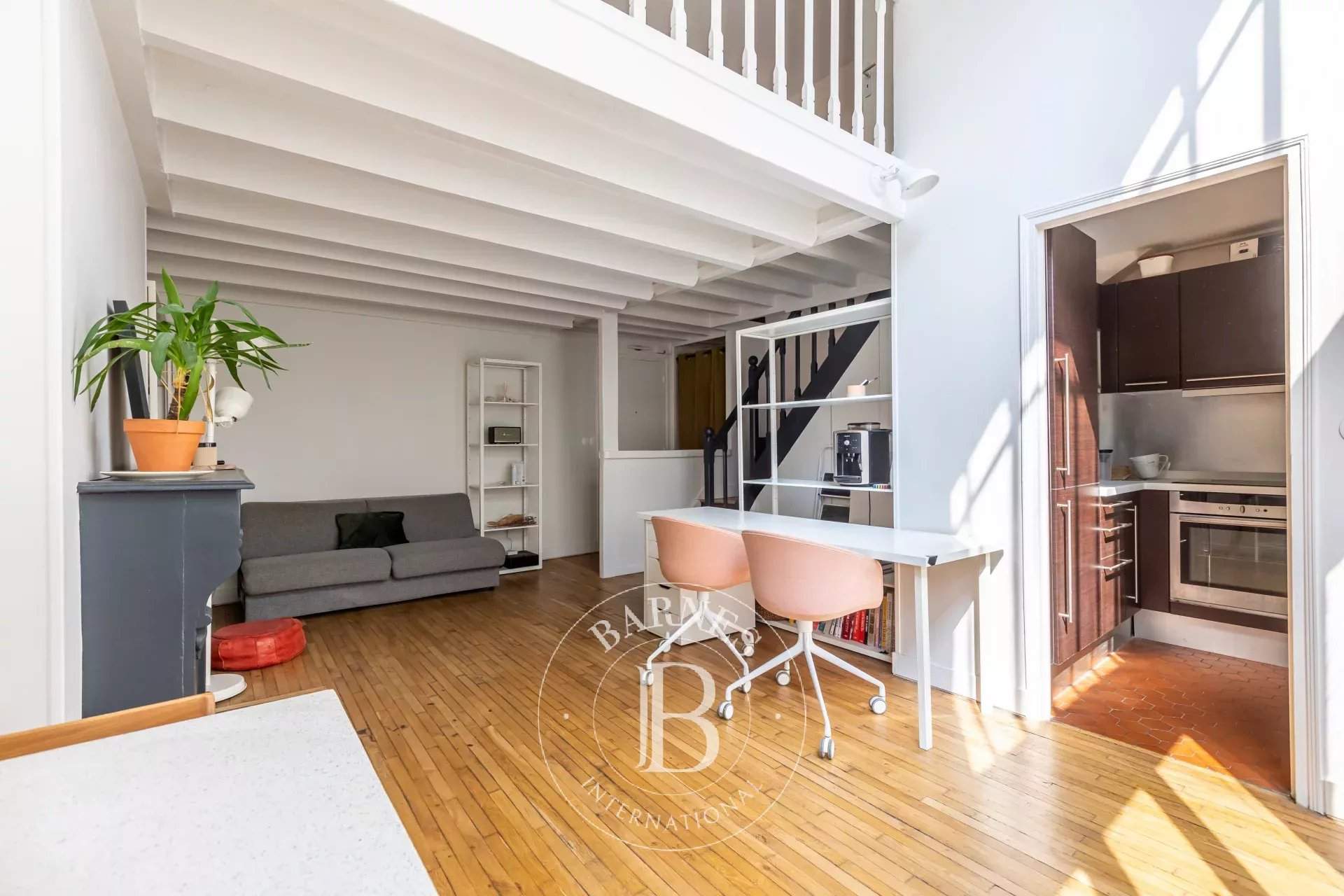 Paris  - Appartement 2 Pièces, 1 Chambre - picture 2