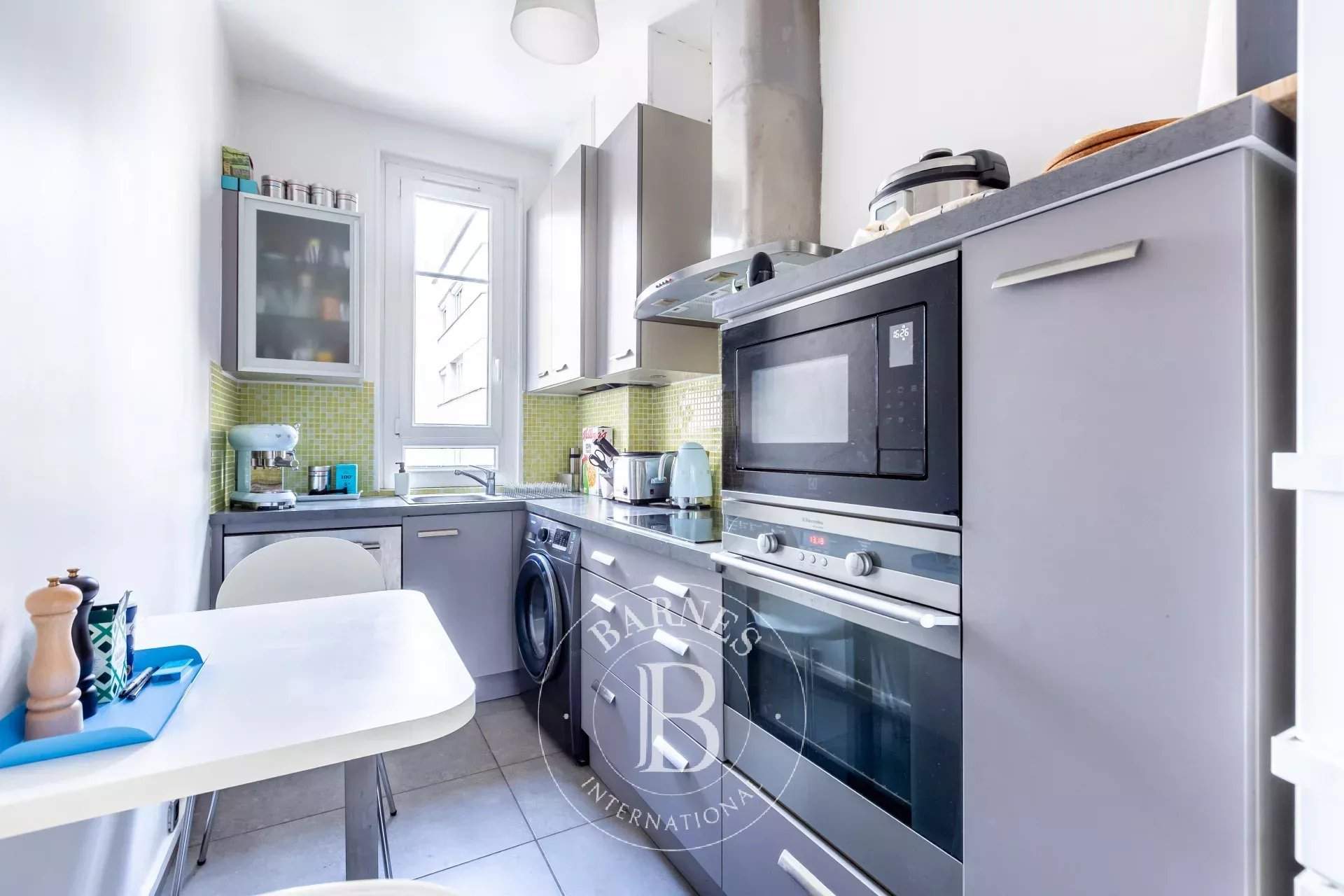 Paris  - Appartement 3 Pi&egrave;ces 2 Chambres - picture 6