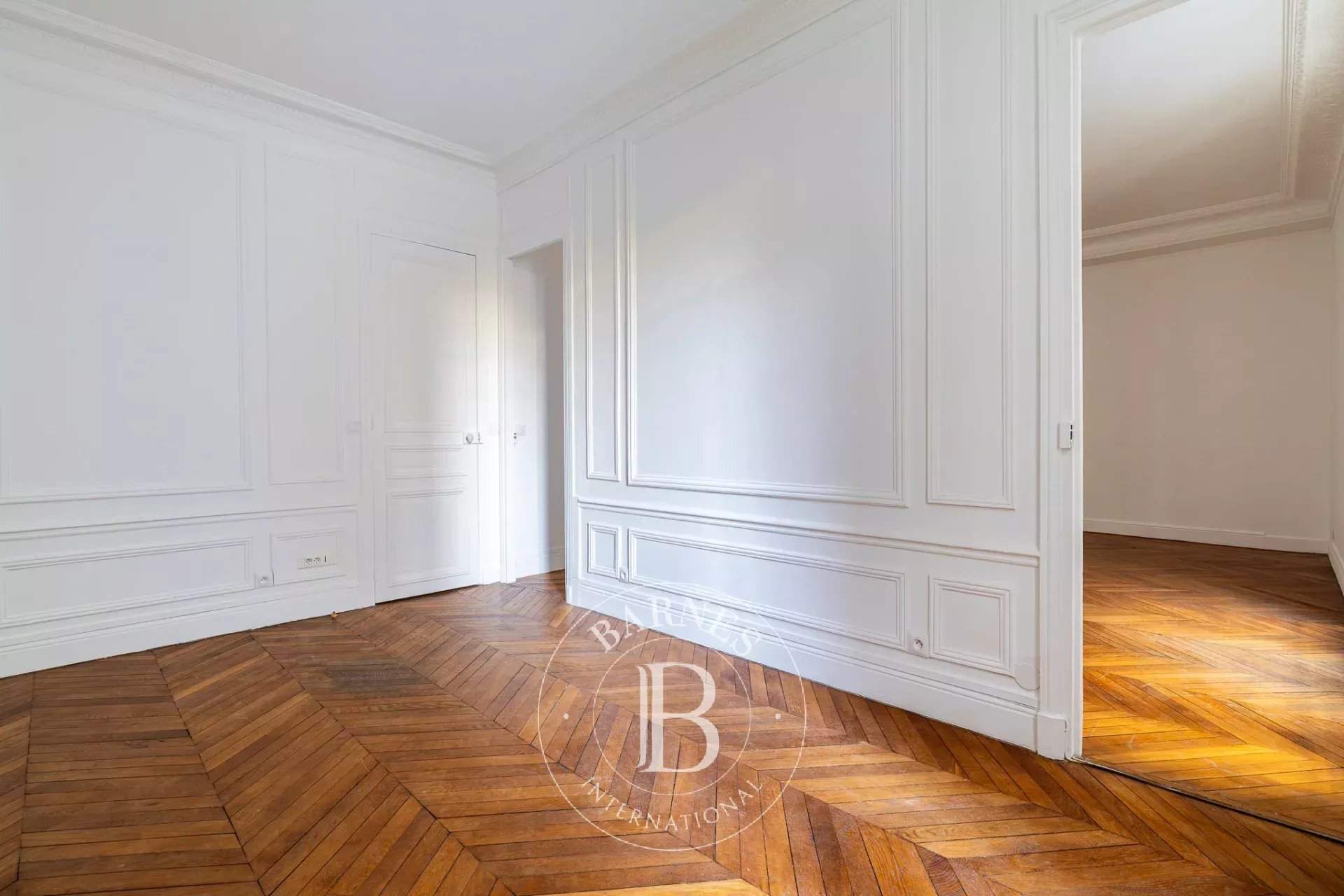 Paris  - Appartement 3 Pi&egrave;ces, 1 Chambre - picture 4